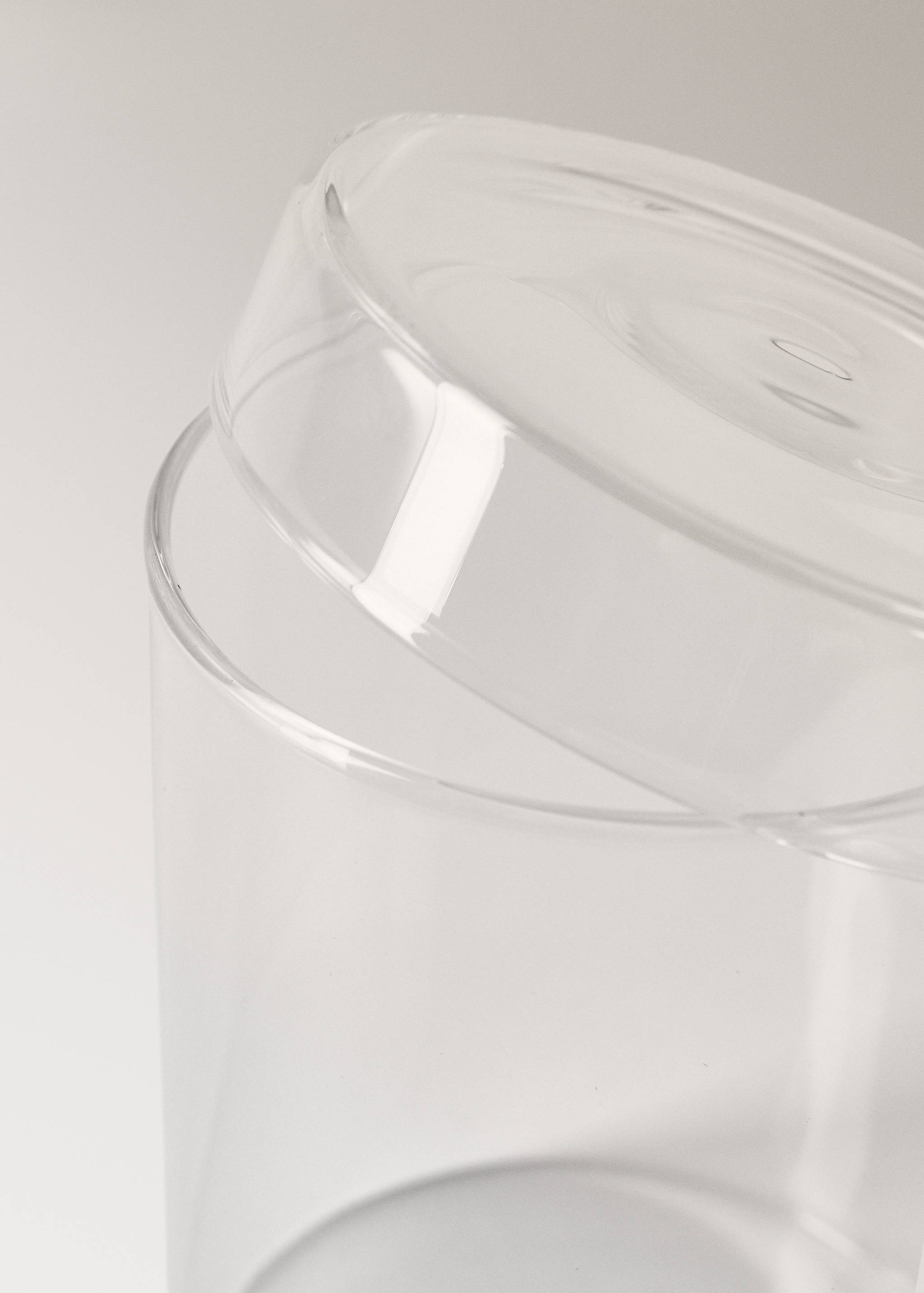 Large borosilicate bathroom jar with lid - Details of the article 2