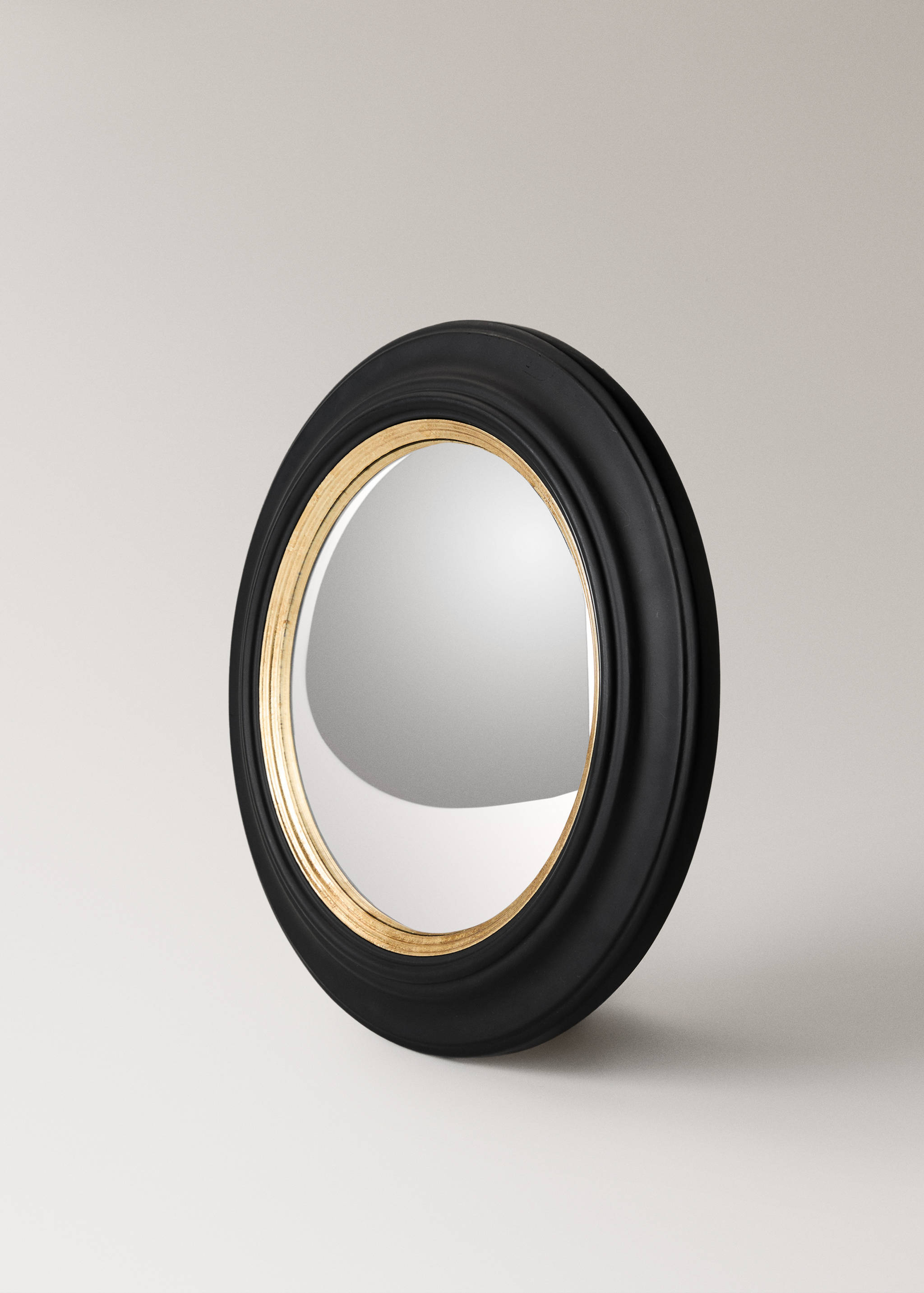 Small convex mirror - Details of the article 1
