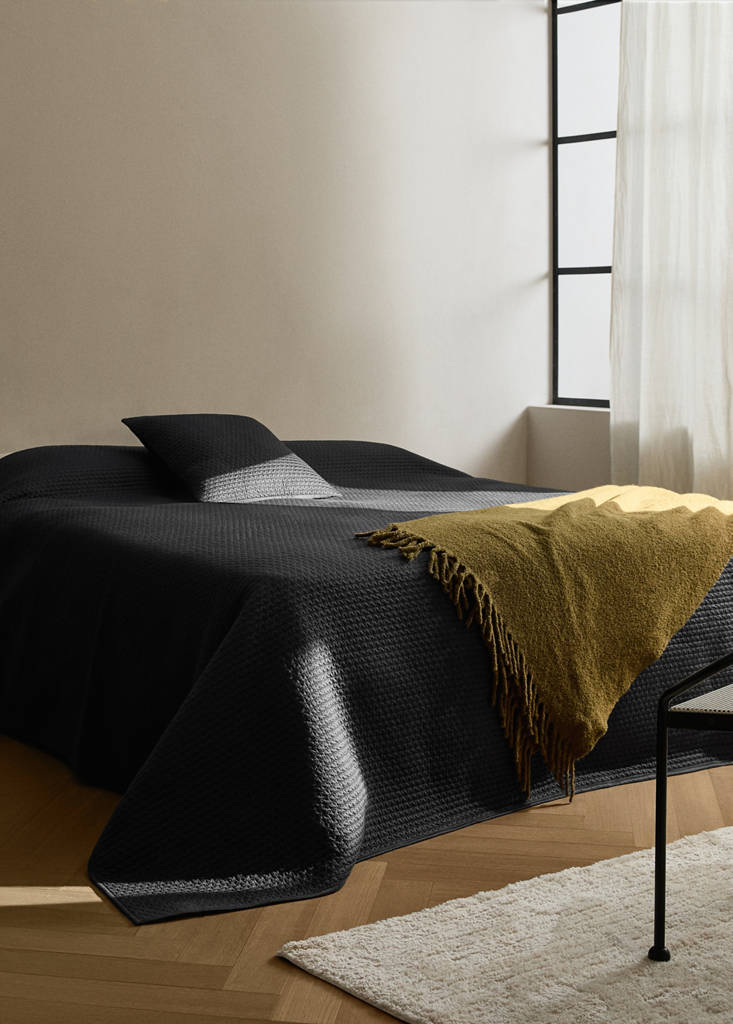 Satin-Steppdecke für 130/150 cm Bett — Grau