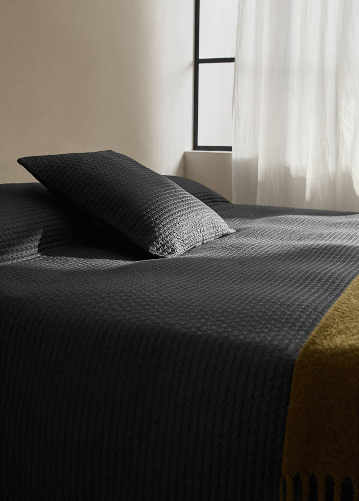 Satin-Steppdecke für 130/150 cm Bett — Grau