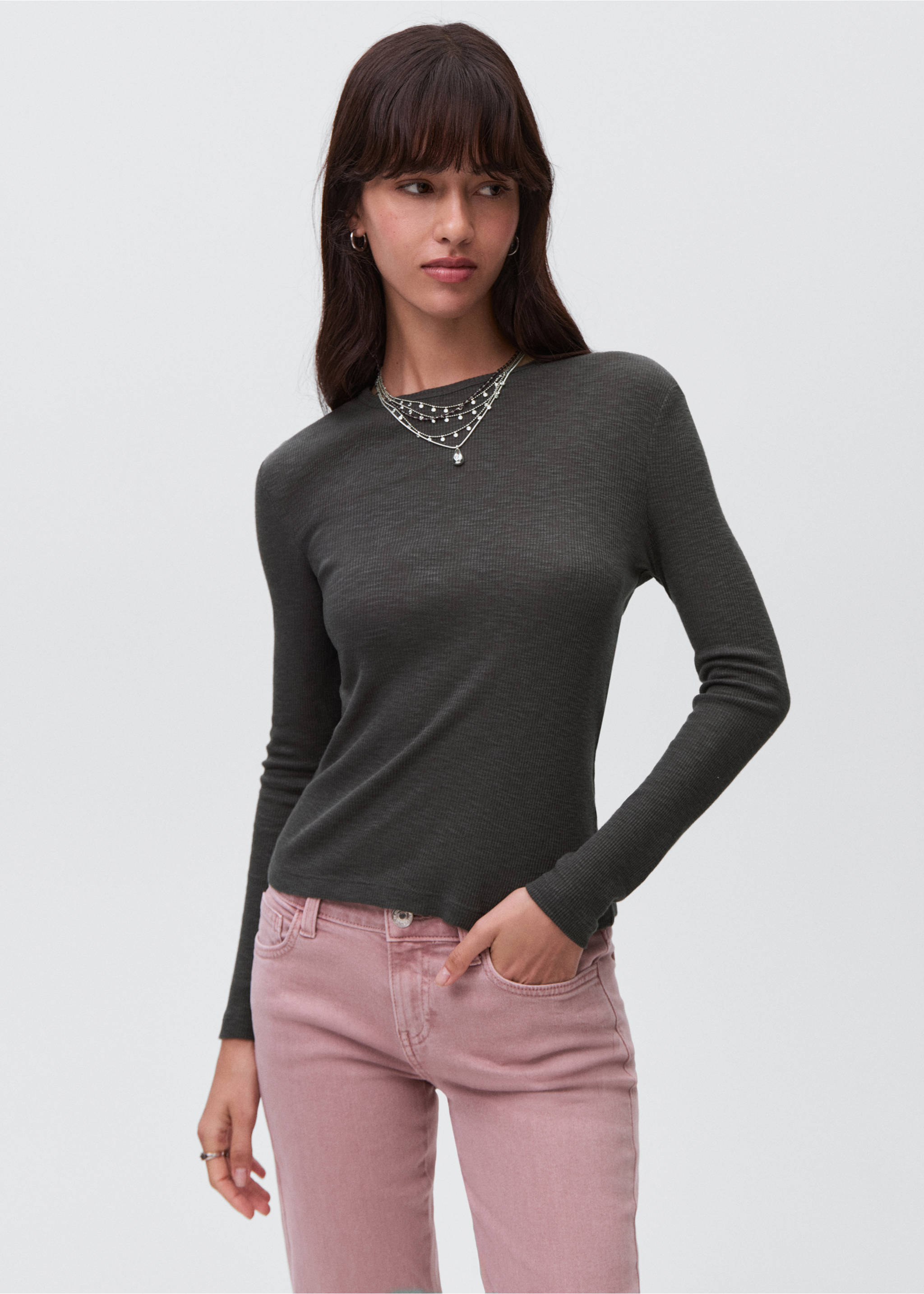 Лонгслив из трикотажа - Средний план, Угольно-серый. Ref: 17044074-00.