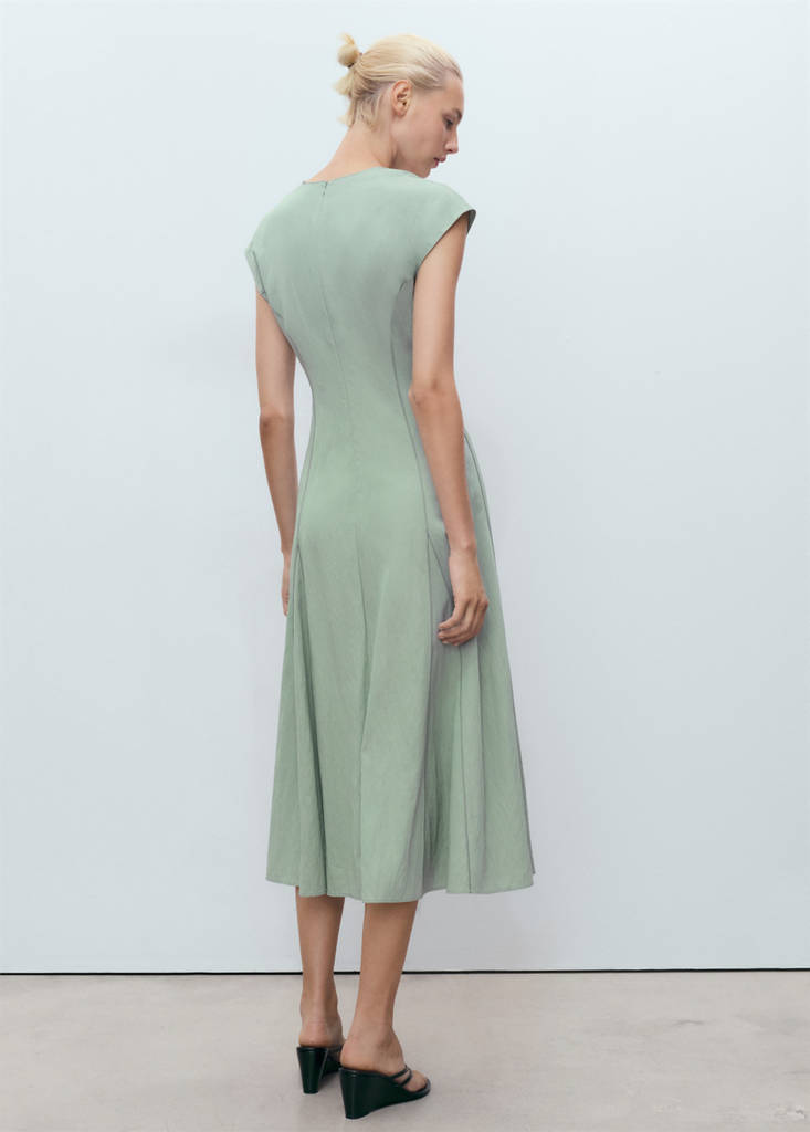 V-neck dress with stitching — Green