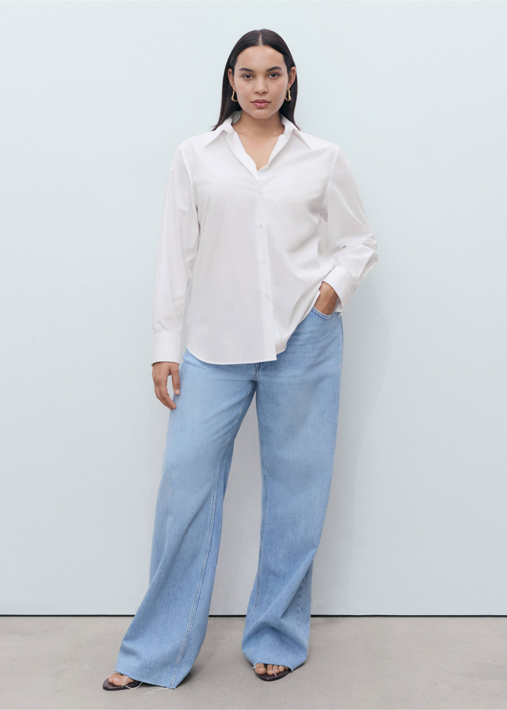 قميص من مزيج لايوسل قطني منتظم - تفاصيل المنتج 3, سكري. Ref: 17044085-00.