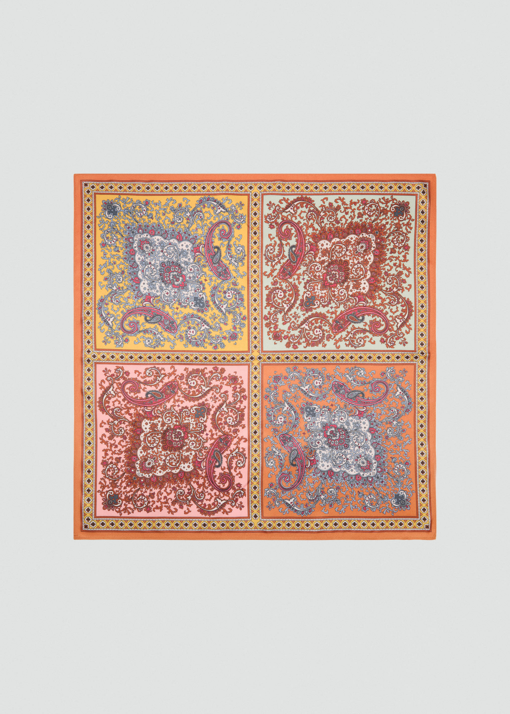 Сатенен шал с пейсли - Артикул без модел