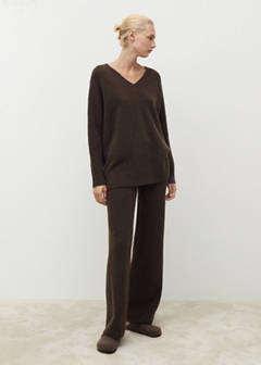 Straight knitted trousers — Chocolate 2