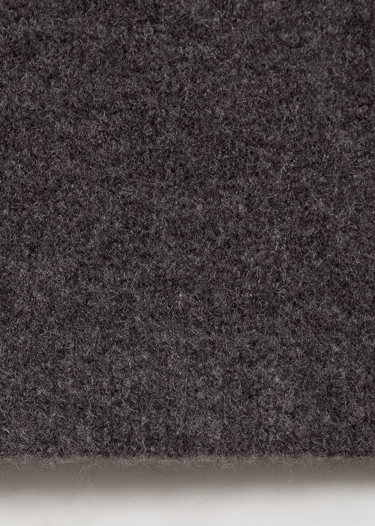 Straight knitted trousers — Charcoal