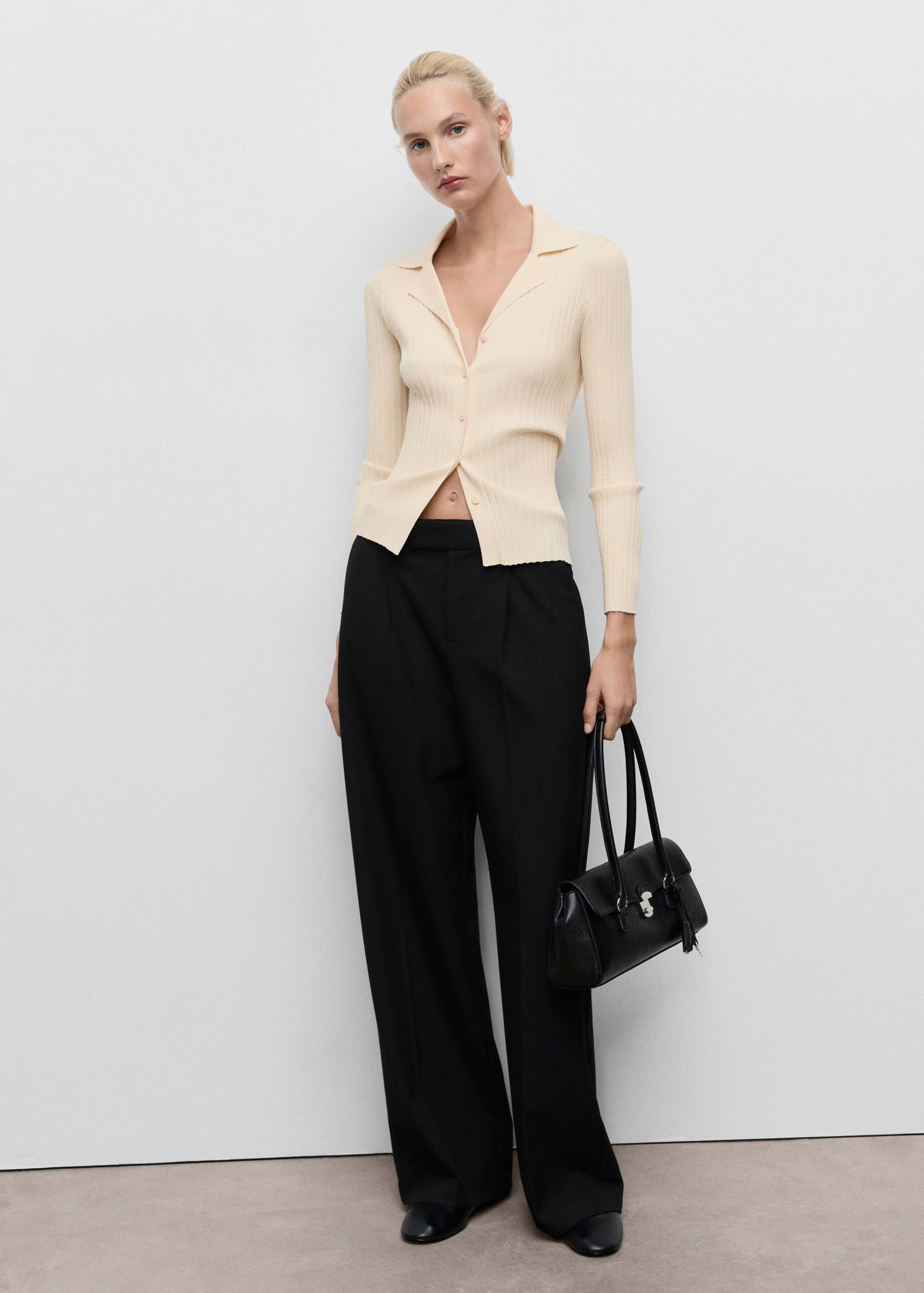 Cardigan à revers côtelés - Plan général