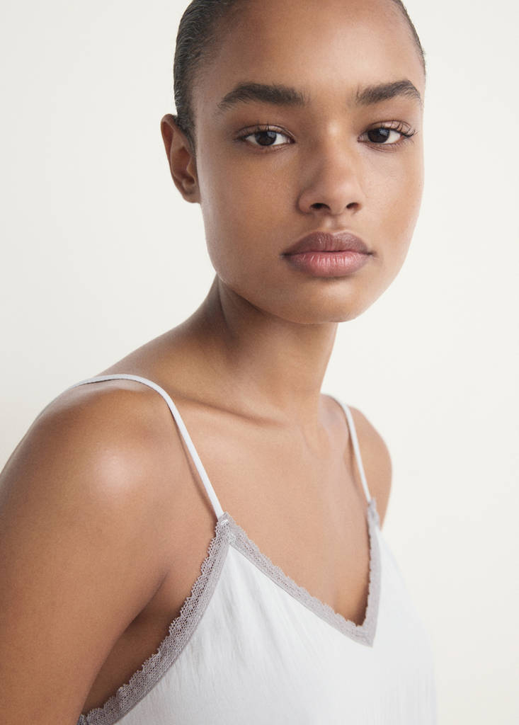 Pyjama top with lace trim — Light/Pastel Grey