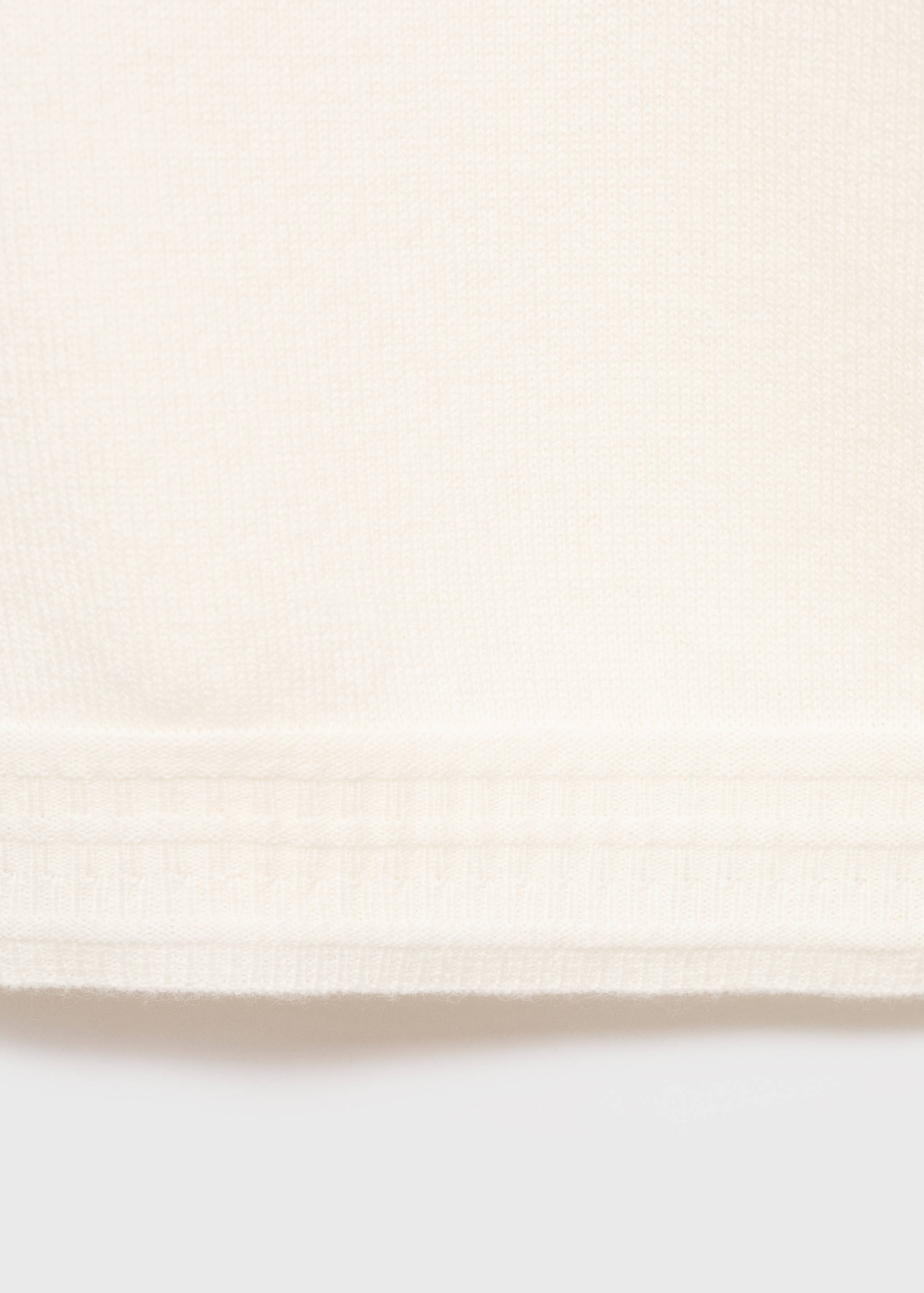 Buttoned wool cardigan - Details of the article 0