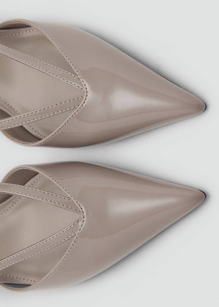 Kitten-heeled strappy shoes — Light/Pastel Brown