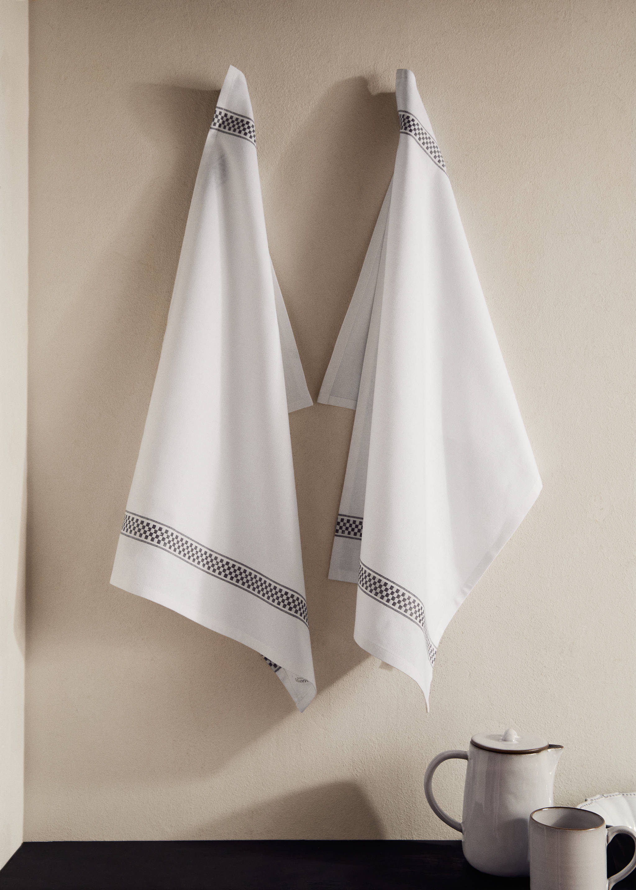 Cotton kitchen towels with details - General plane