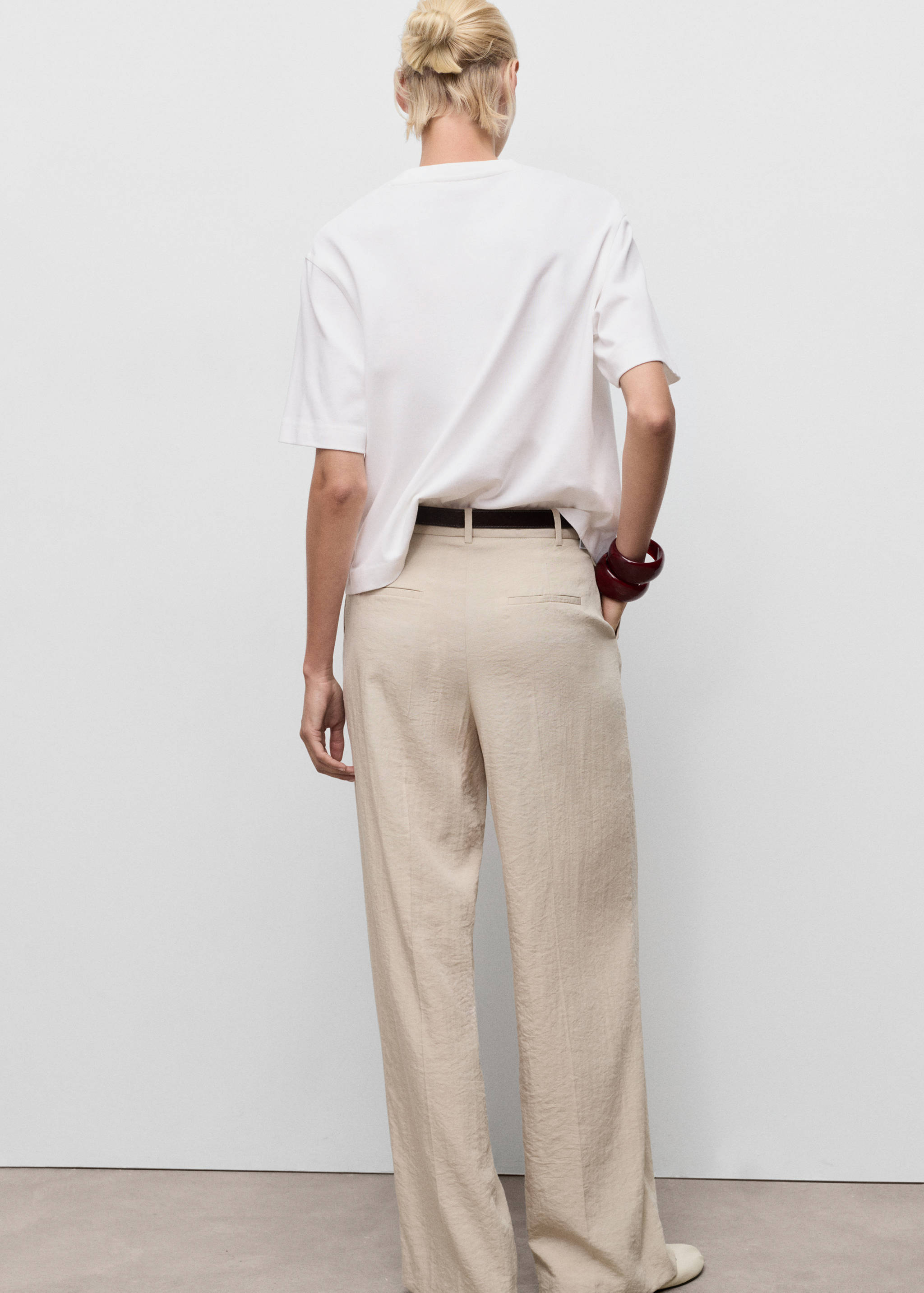 Oversized cotton t-shirt - Reverse of the article