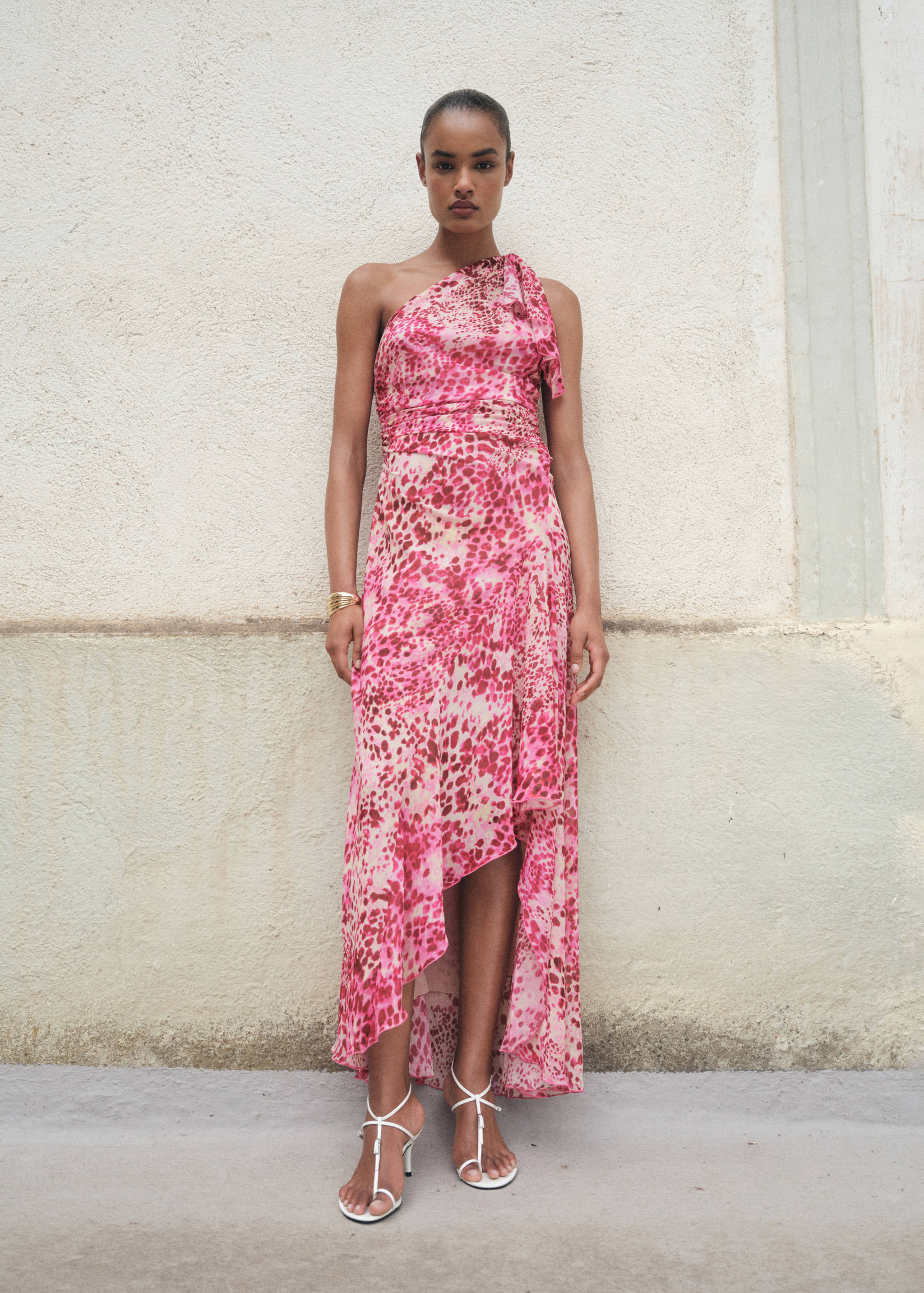 Asymmetrical animal-print dress - General plane