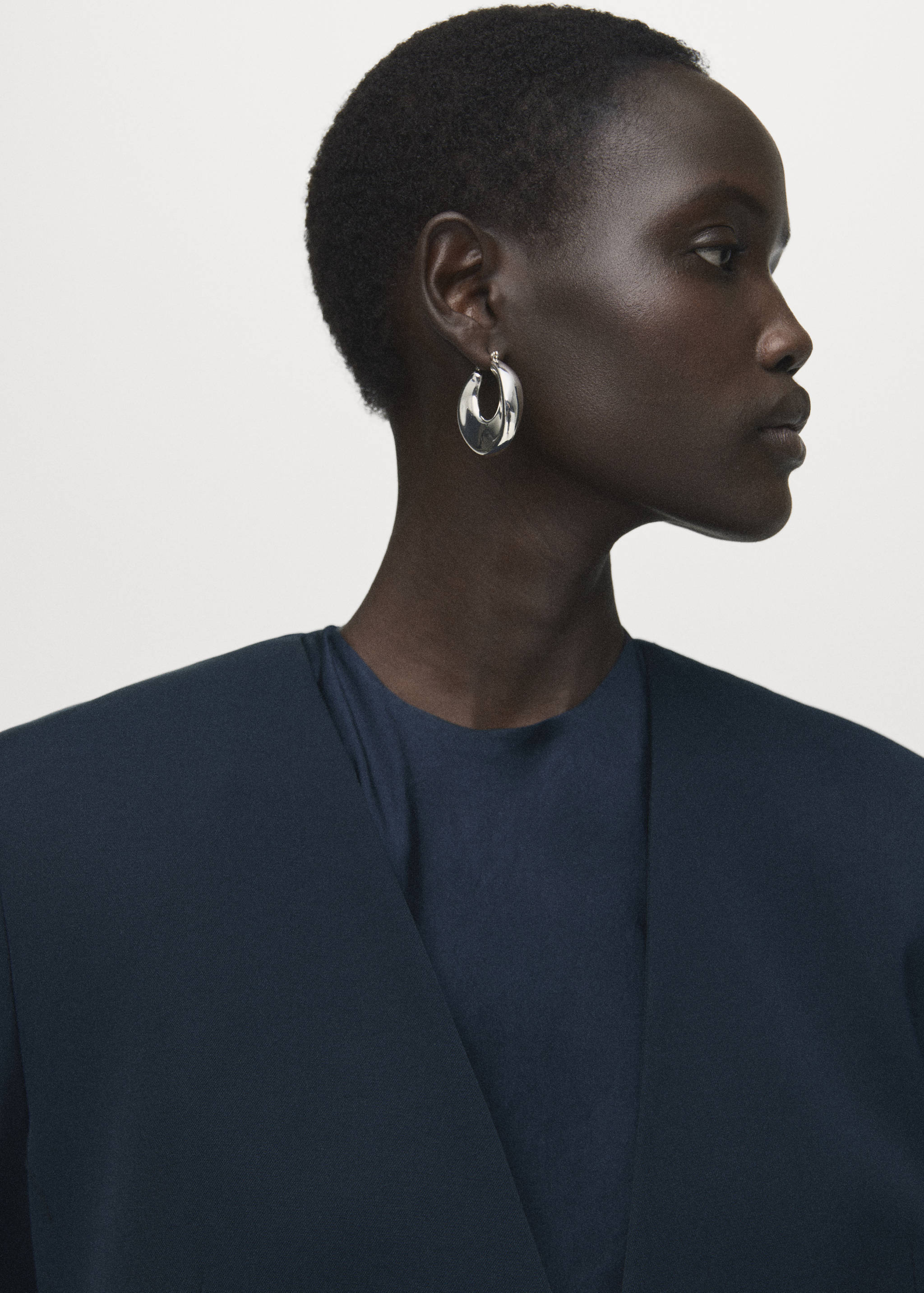 Double-breasted suit blazer - Details of the article 1