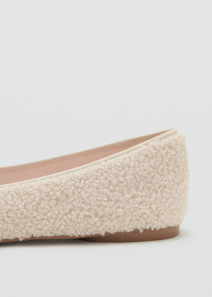 Sheepskin ballet flats — Off White