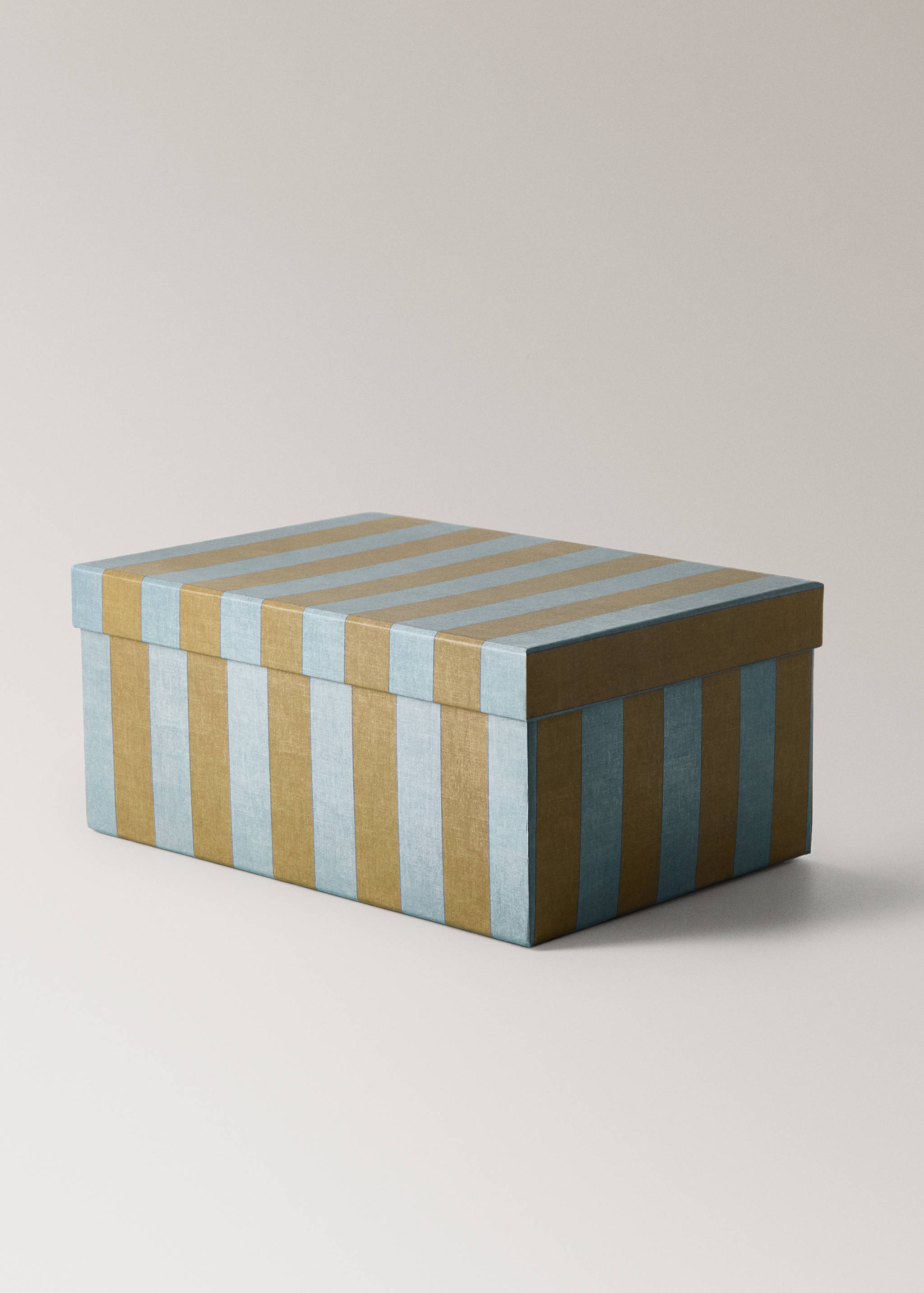 Large children’s box with print - Details of the article 1