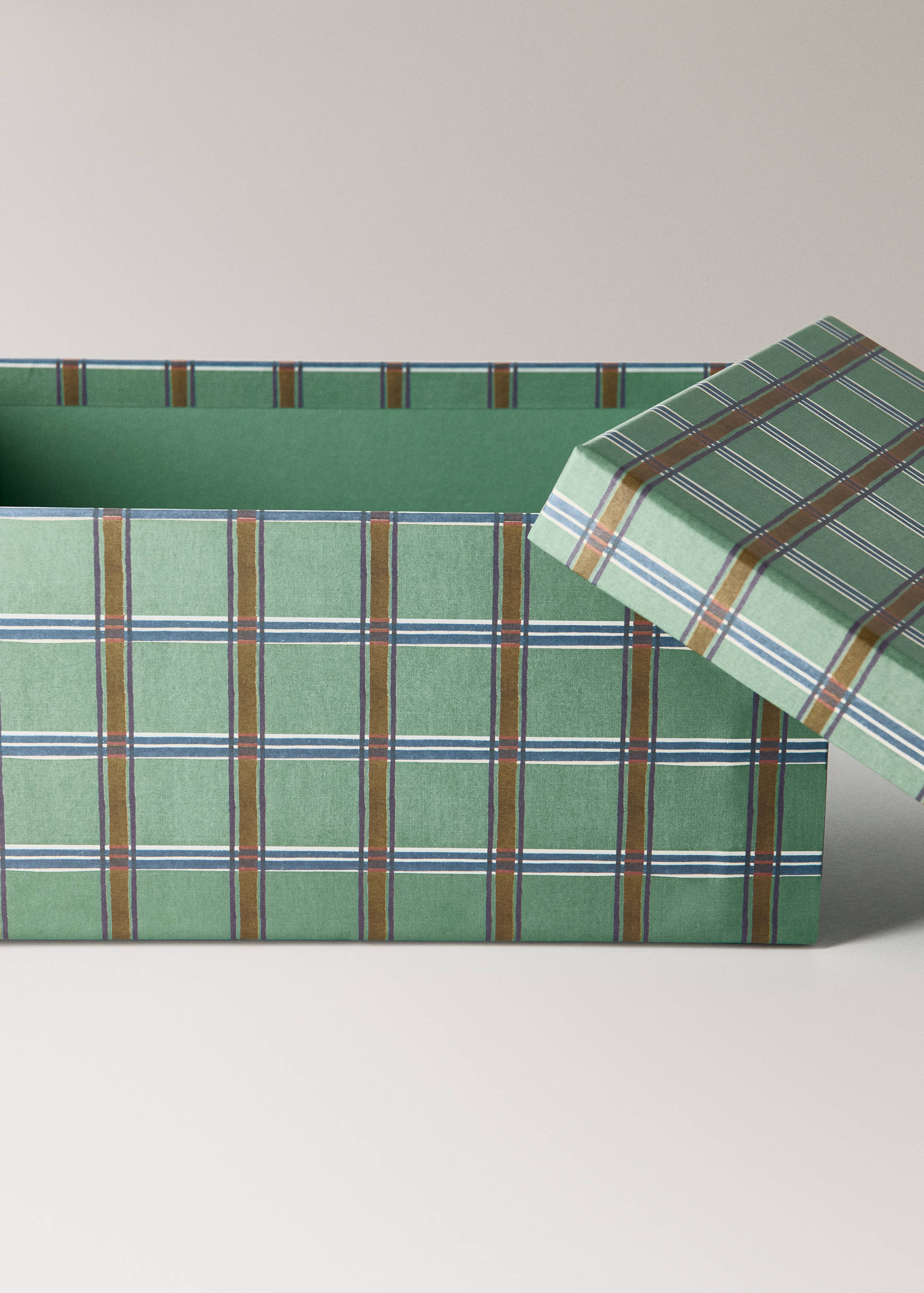 Large children’s box with print - Details of the article 2