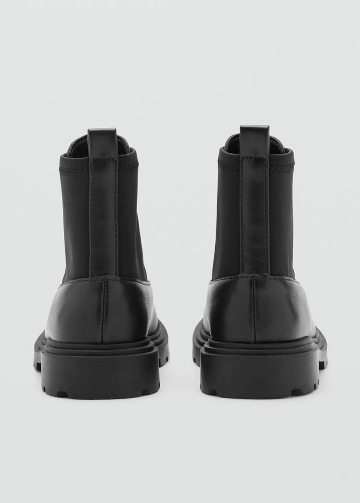Zipped leather ankle boots — Black