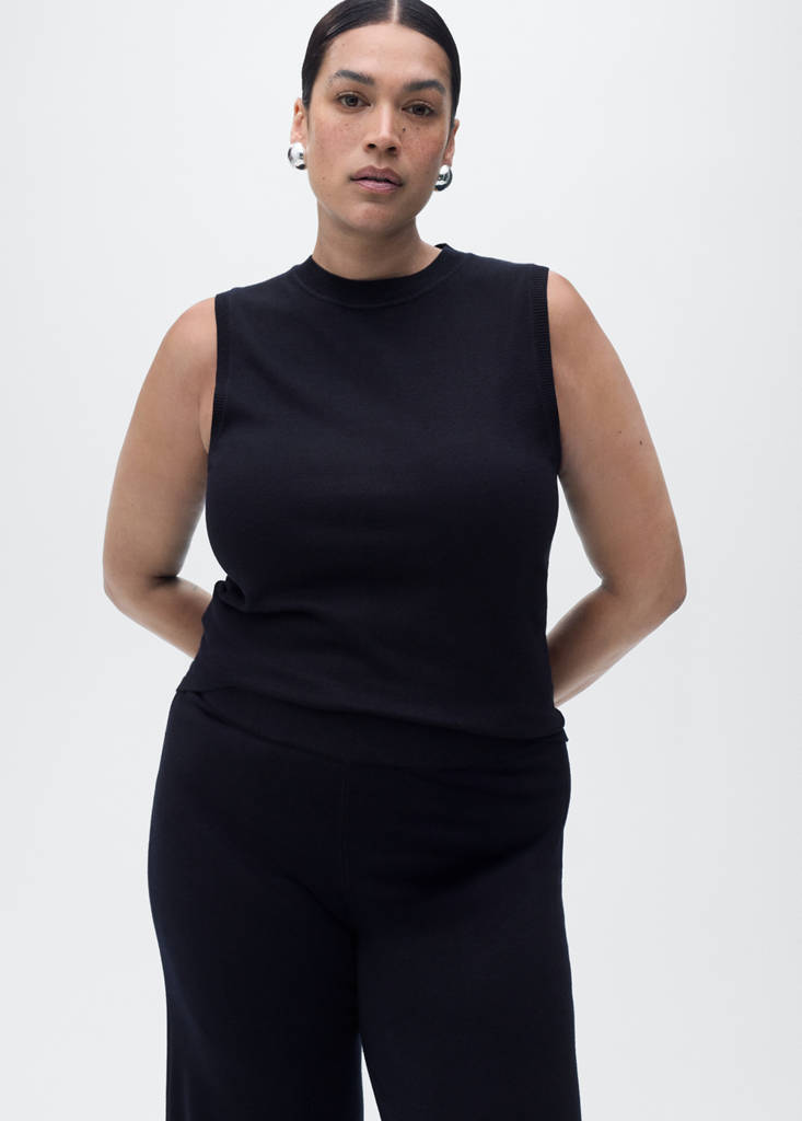 Fine-knit wide leg trousers — Dark Navy