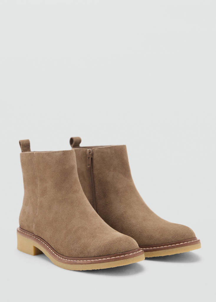 Suede leather ankle boots — Medium Brown
