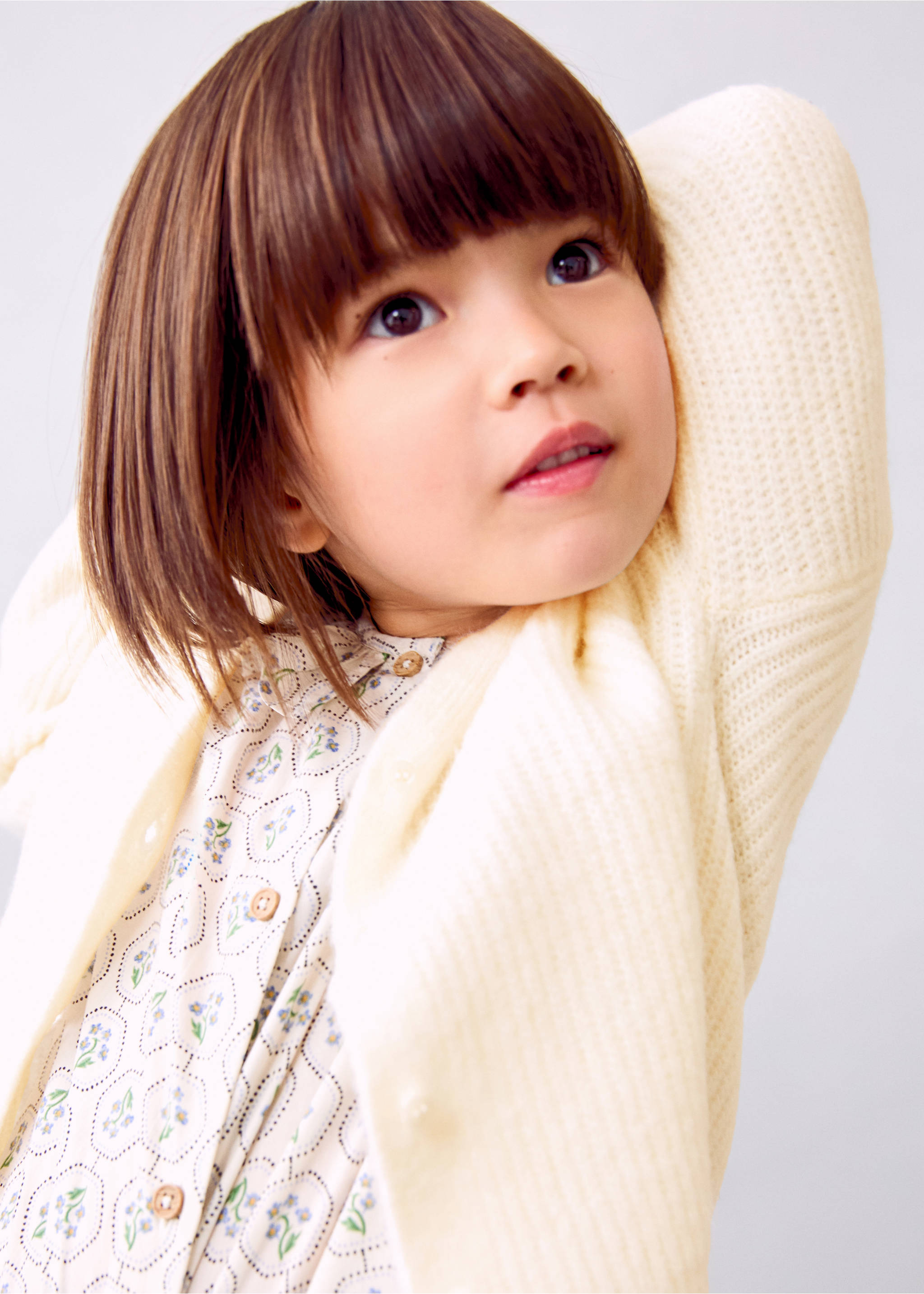 Cárdigan punto grueso - Detalle del artículo 1, Blanco roto. Ref: 17045153-00.