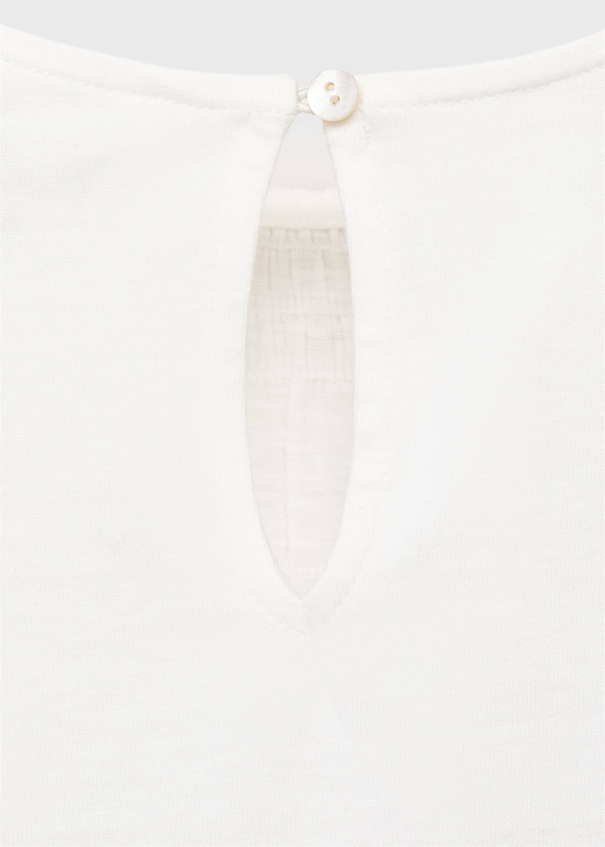 Long-sleeved t-shirt with ruffles - Details of the article 0