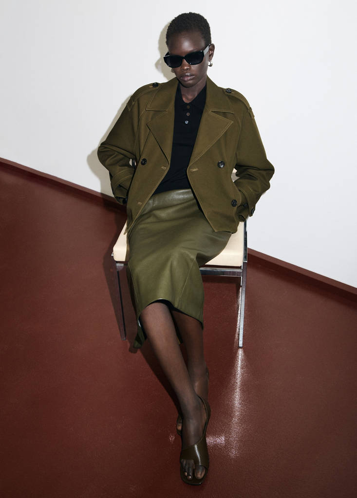 Oversized short double-breasted trench coat — Khaki