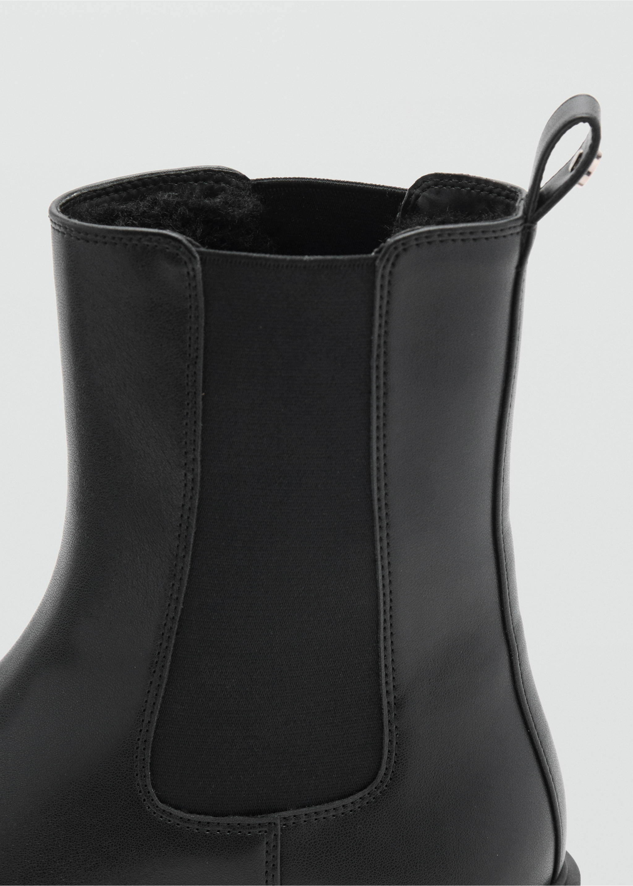 Elastic panels ankle boot - Details of the article 3, Black. Ref: 17045163-00.
