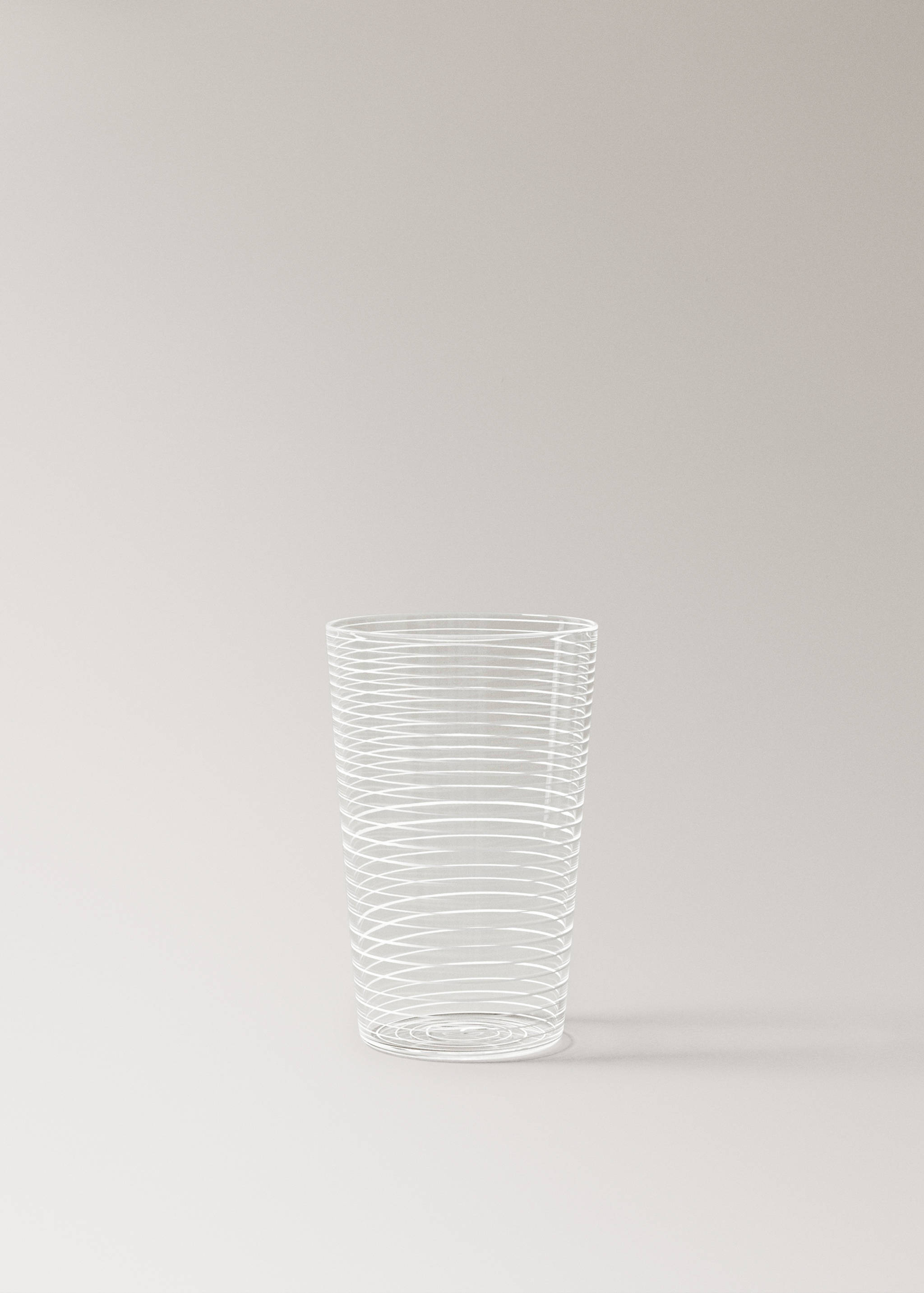 Sklenice z borosilikátového skla s linkami - Zboží bez modelu