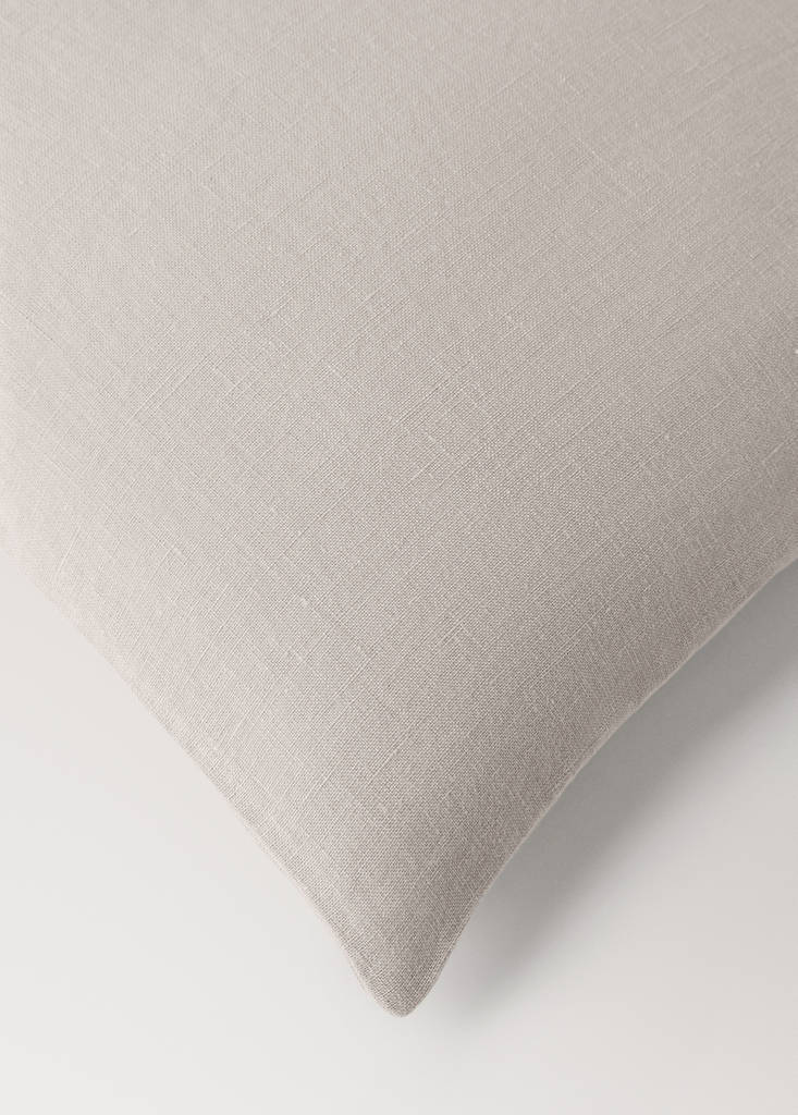Washed linen duvet cover for cot — Medium Brown