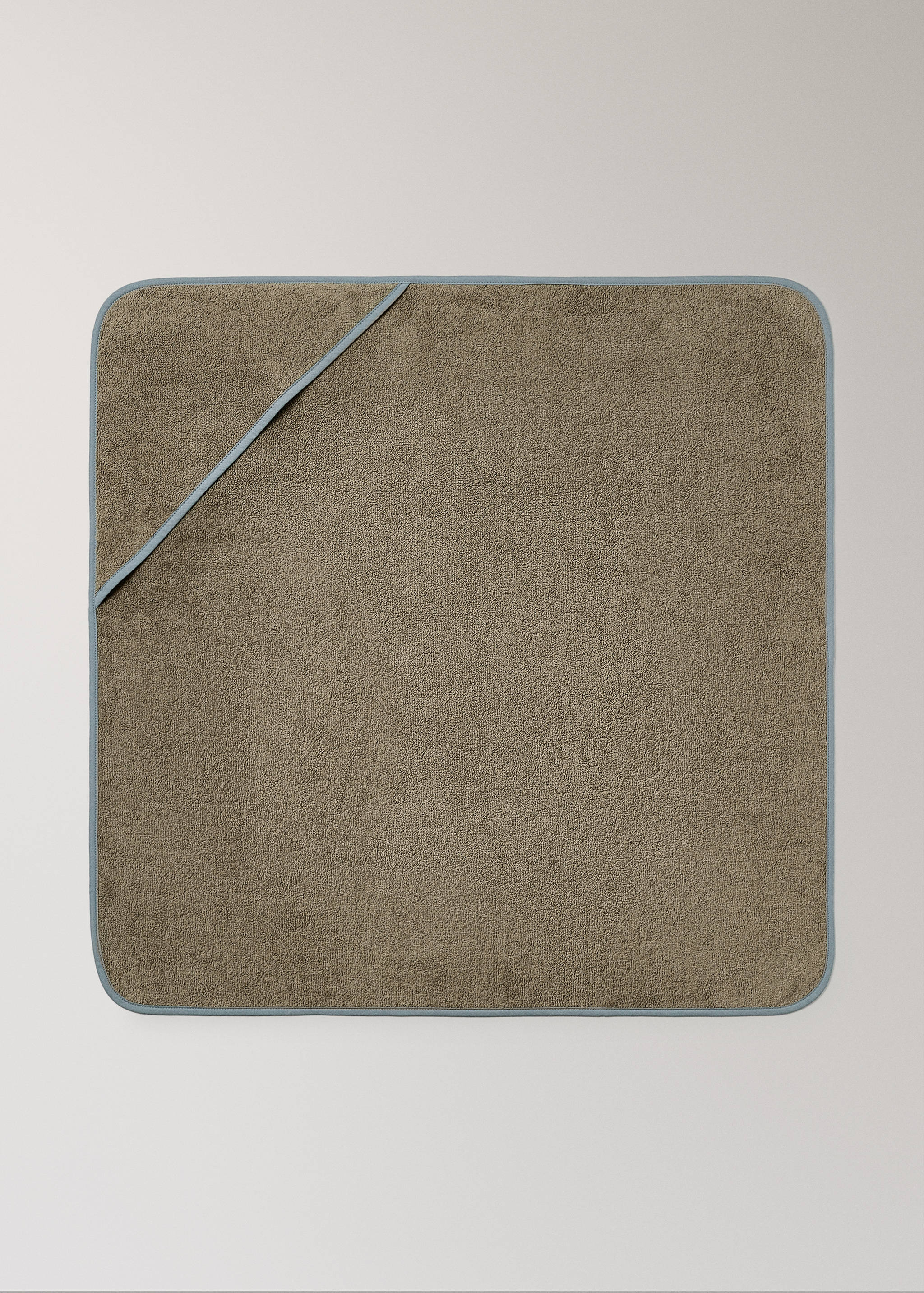 Children's bath cape with contrasting trim - Article without model