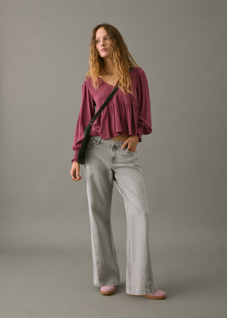 Ruched flowing blouse — Maroon