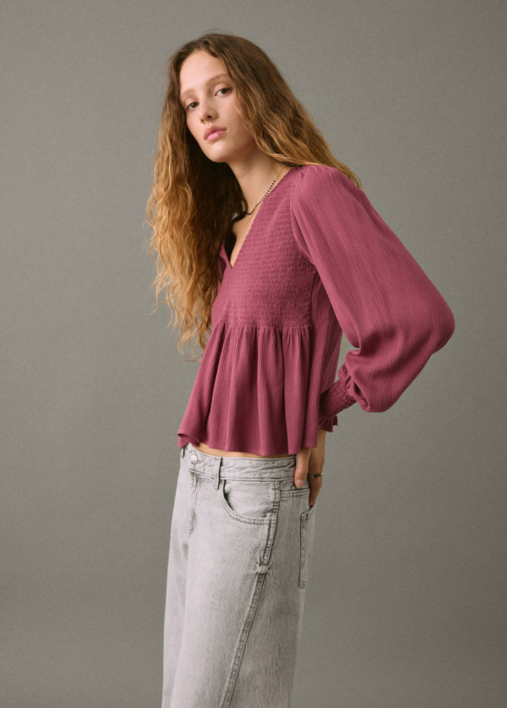 Ruched flowing blouse — Maroon
