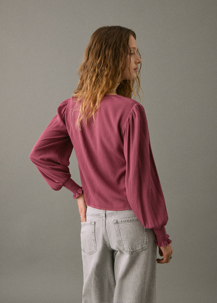 Ruched flowing blouse — Maroon