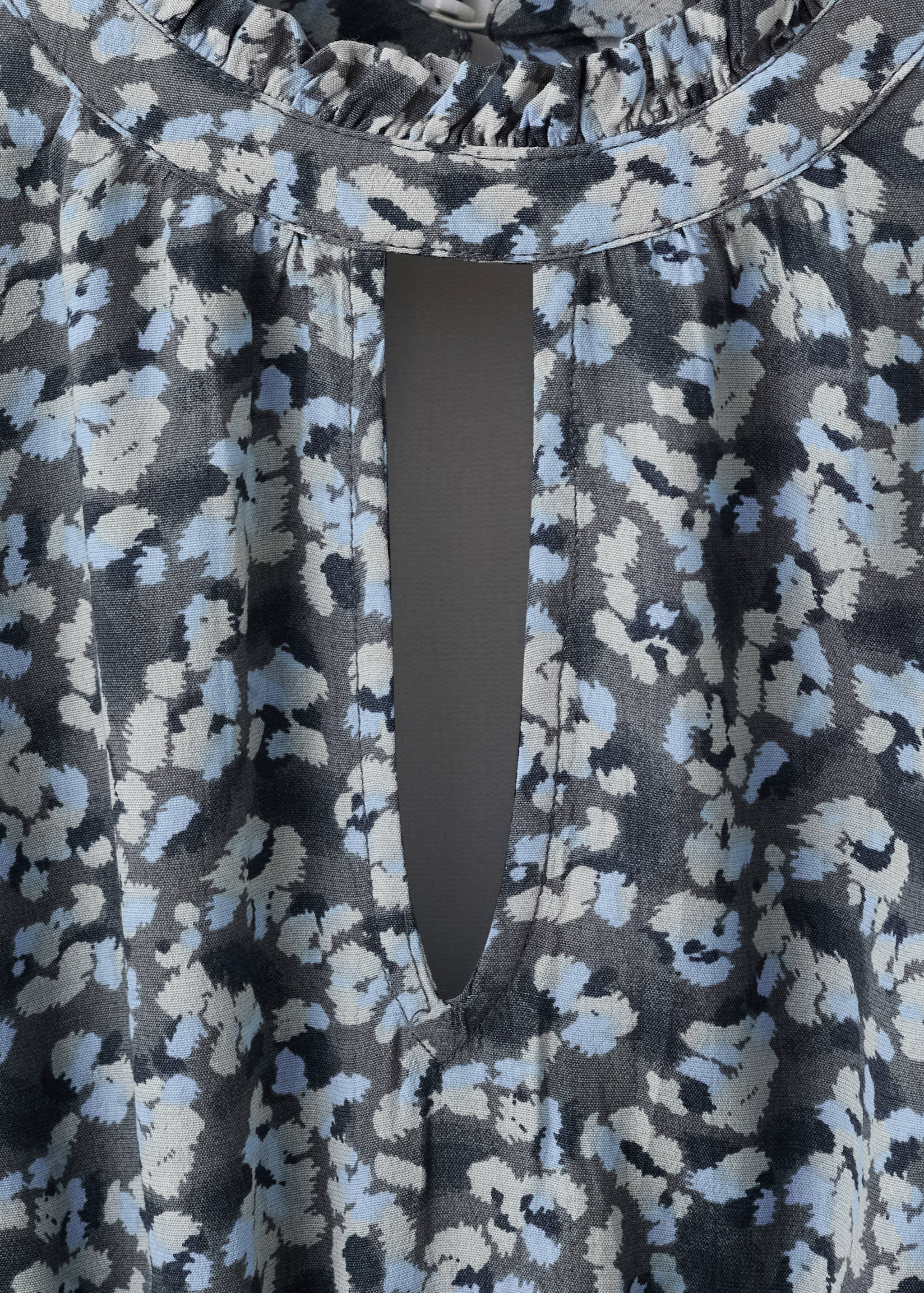 Flowy printed dress - Details of the article 8