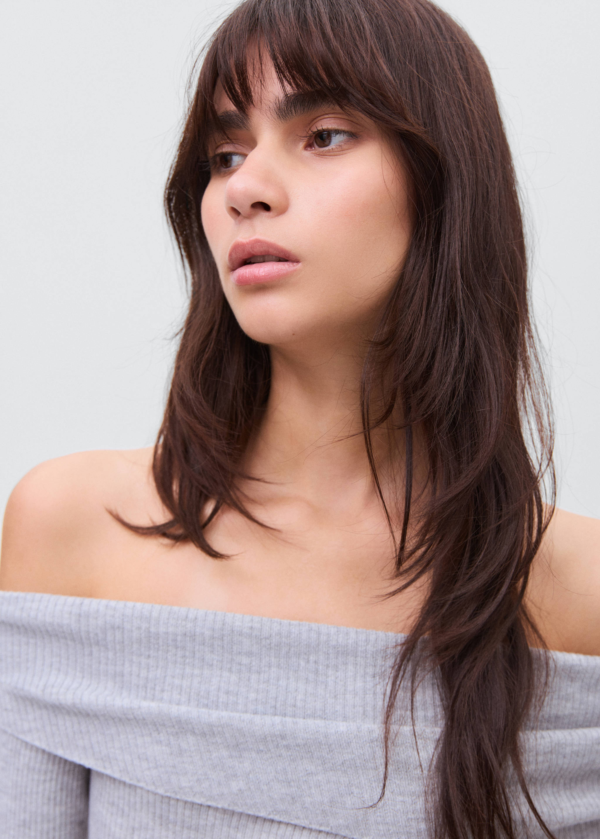 Low-waist studded jeans - Details of the article 1