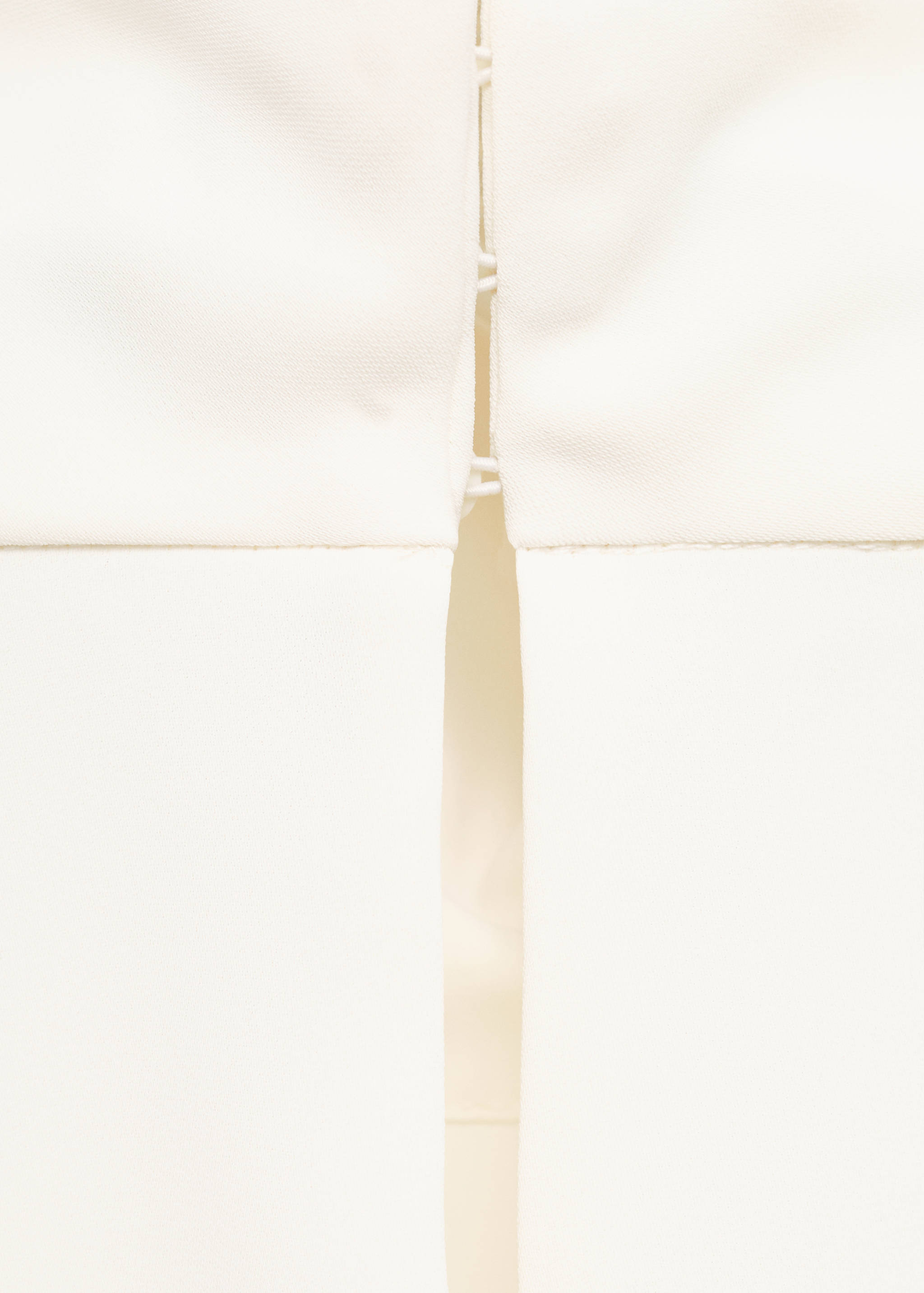 Blouse col montant manches asymétriques - Détail de l'article 0