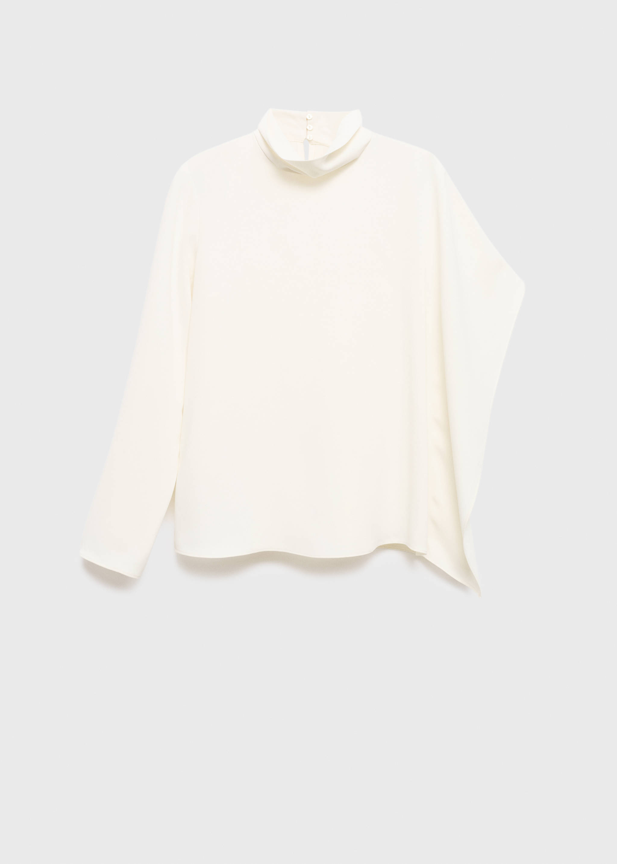 Blusa cuello alto mangas asimétricas - Artículo sin modelo