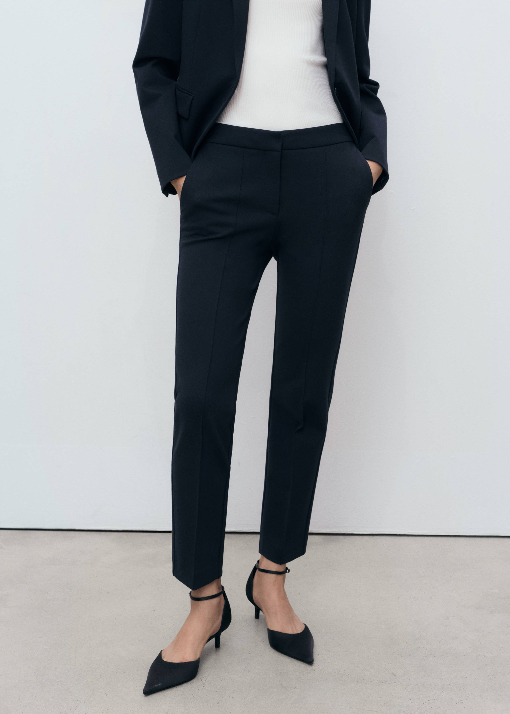 Pantalon droit taille normale - Plan moyen
