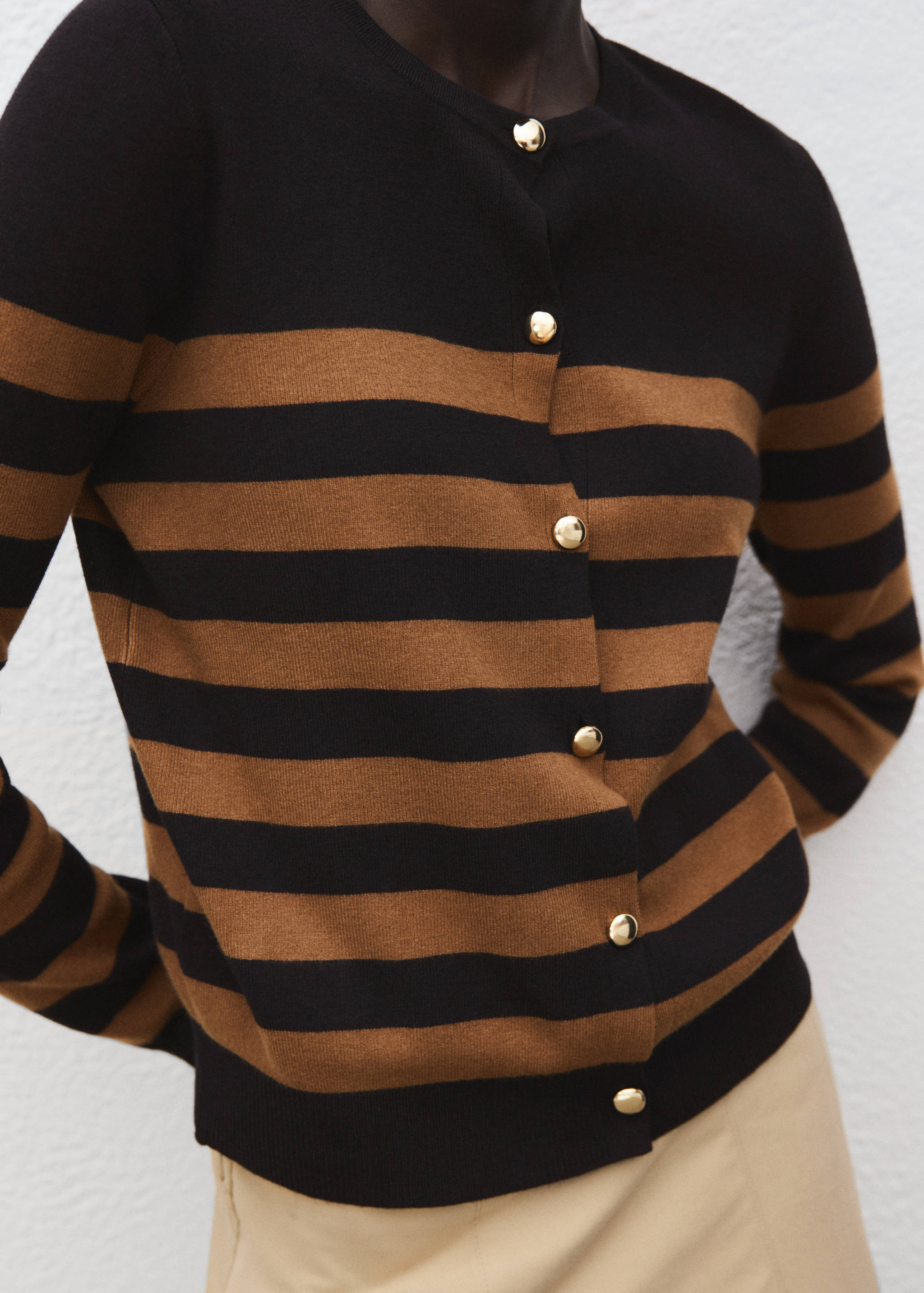 Cardigan with cuff opening - Details of the article 1