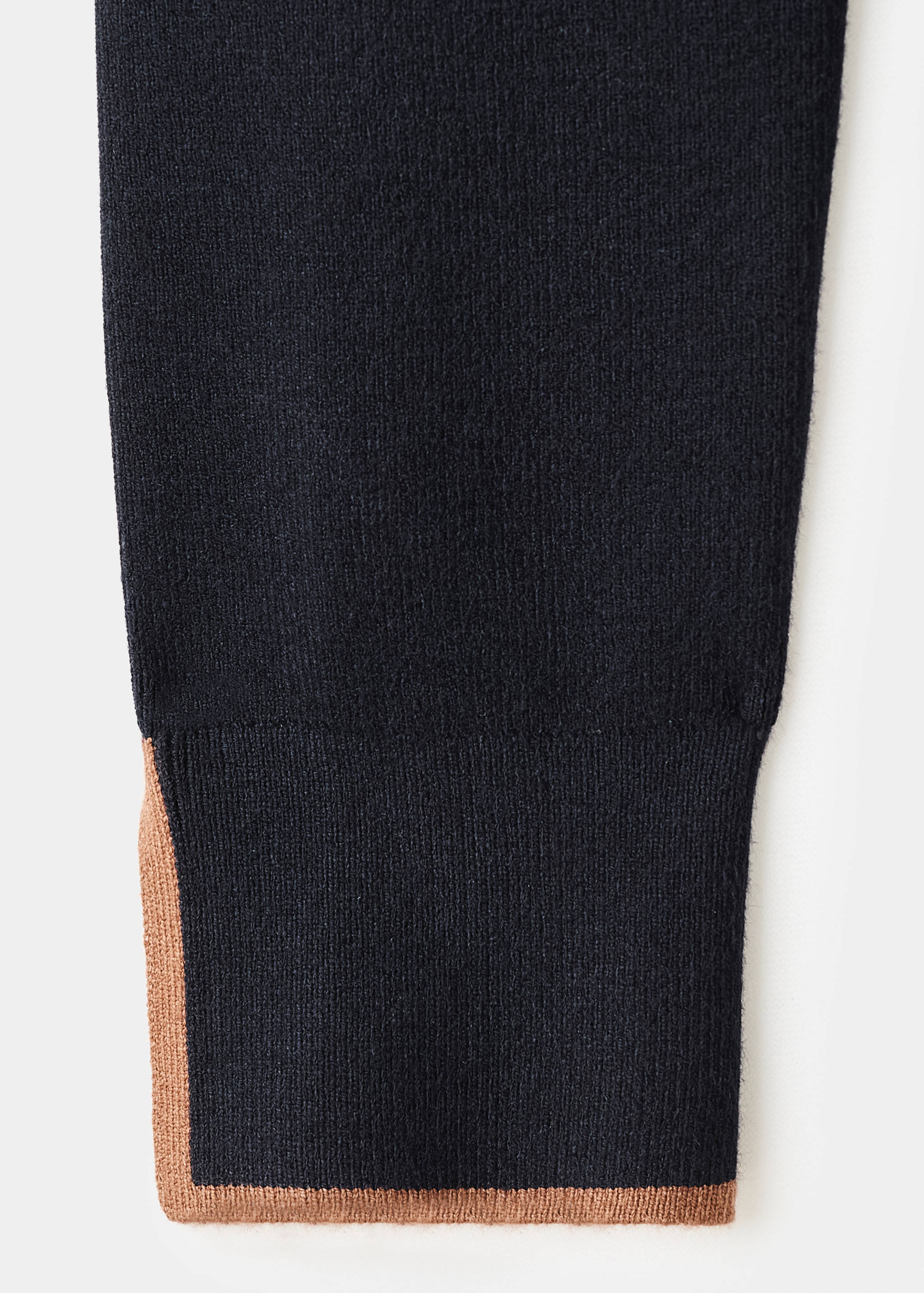 Kardigan z rozcięciem przy mankiecie - Szczegóły artykułu 0