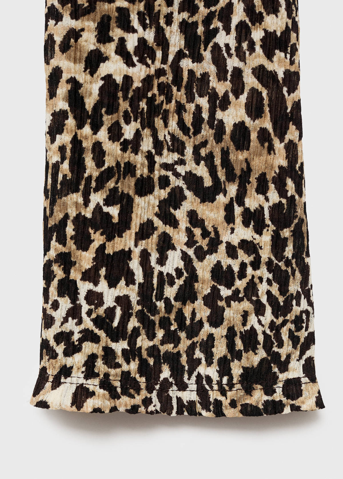 Printed V-neck dress — Black