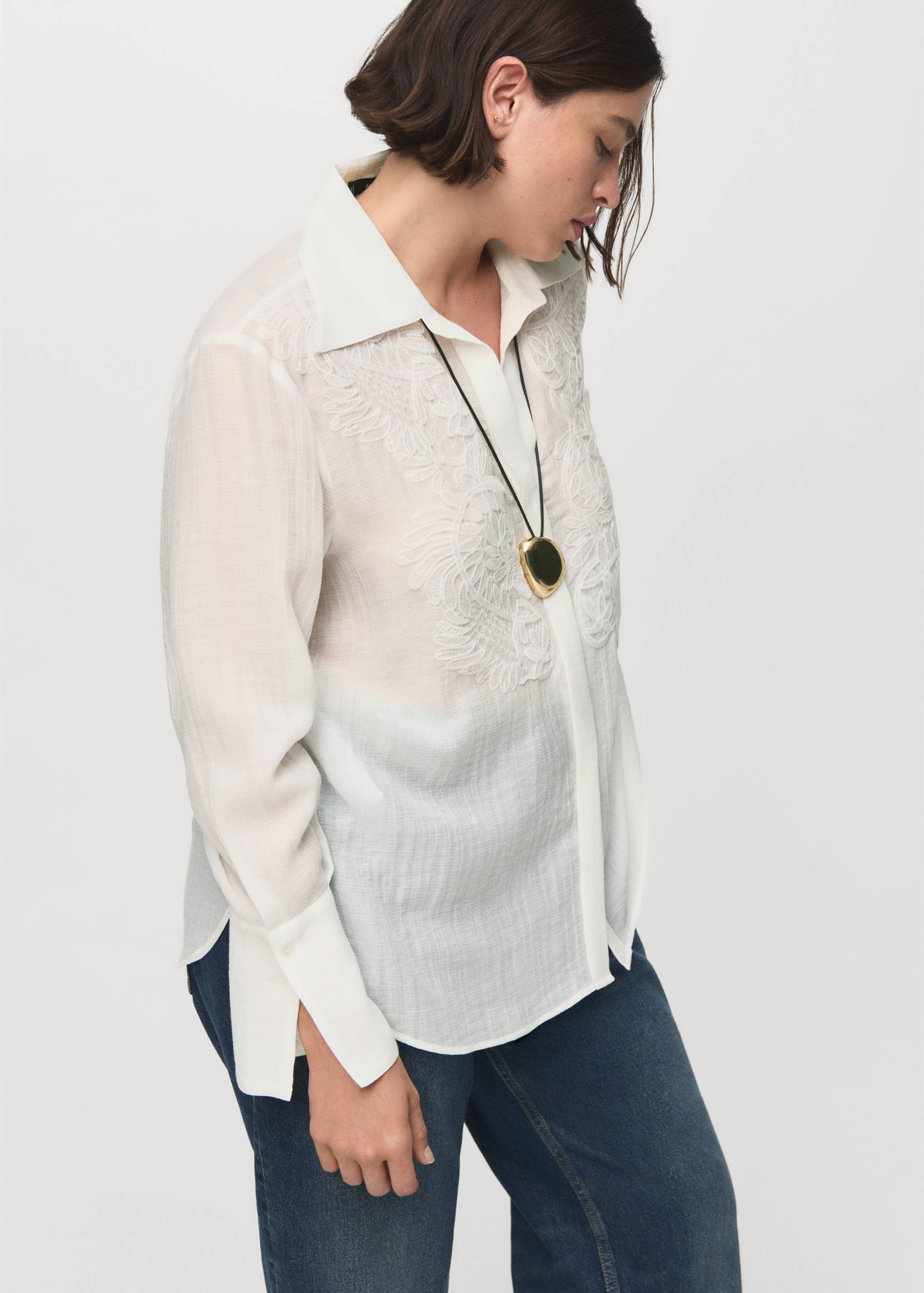 Lyocell shirt with patches - Details of the article 5