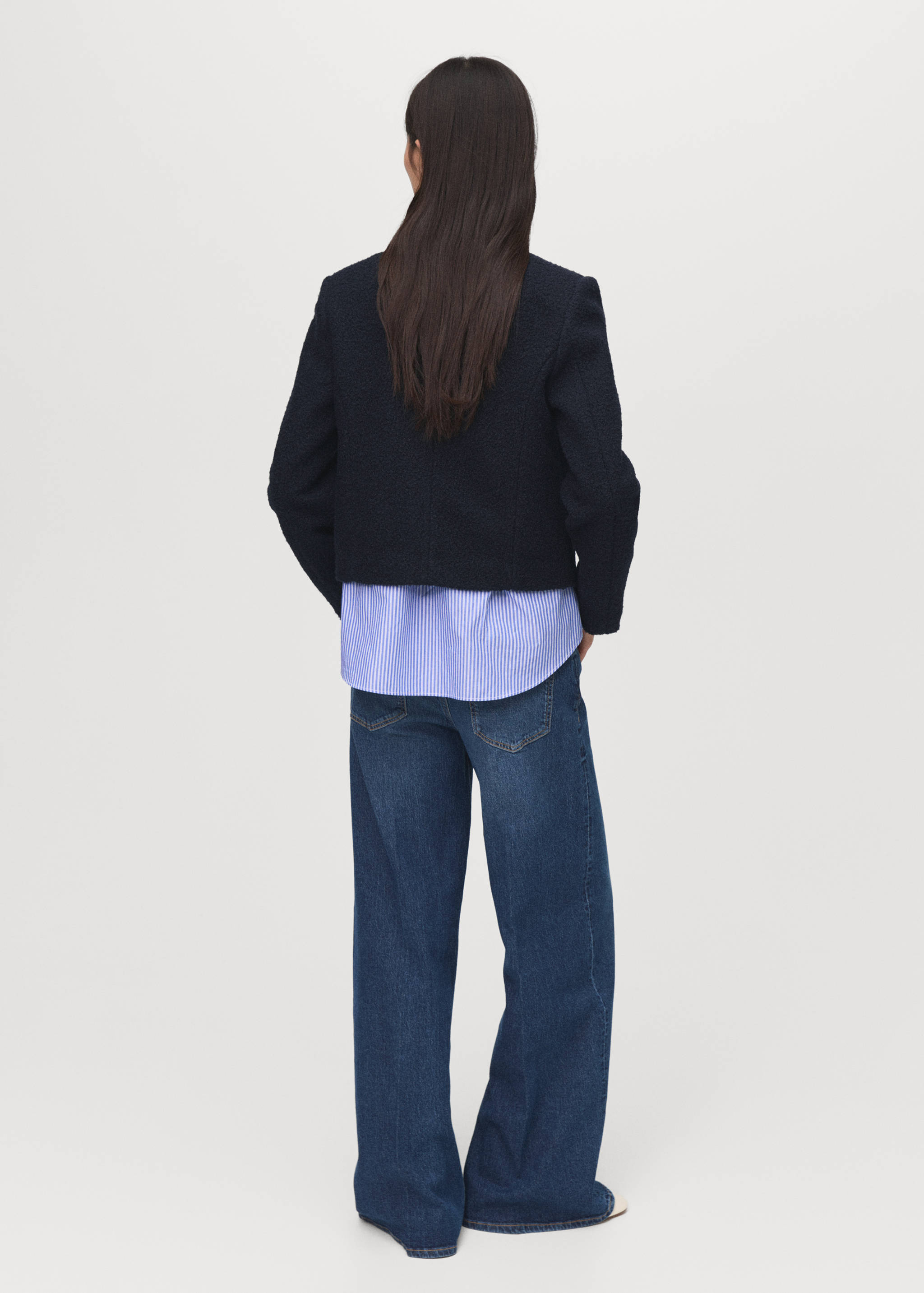 Buklé kabát ékszergombokkal - A cikk hátulja