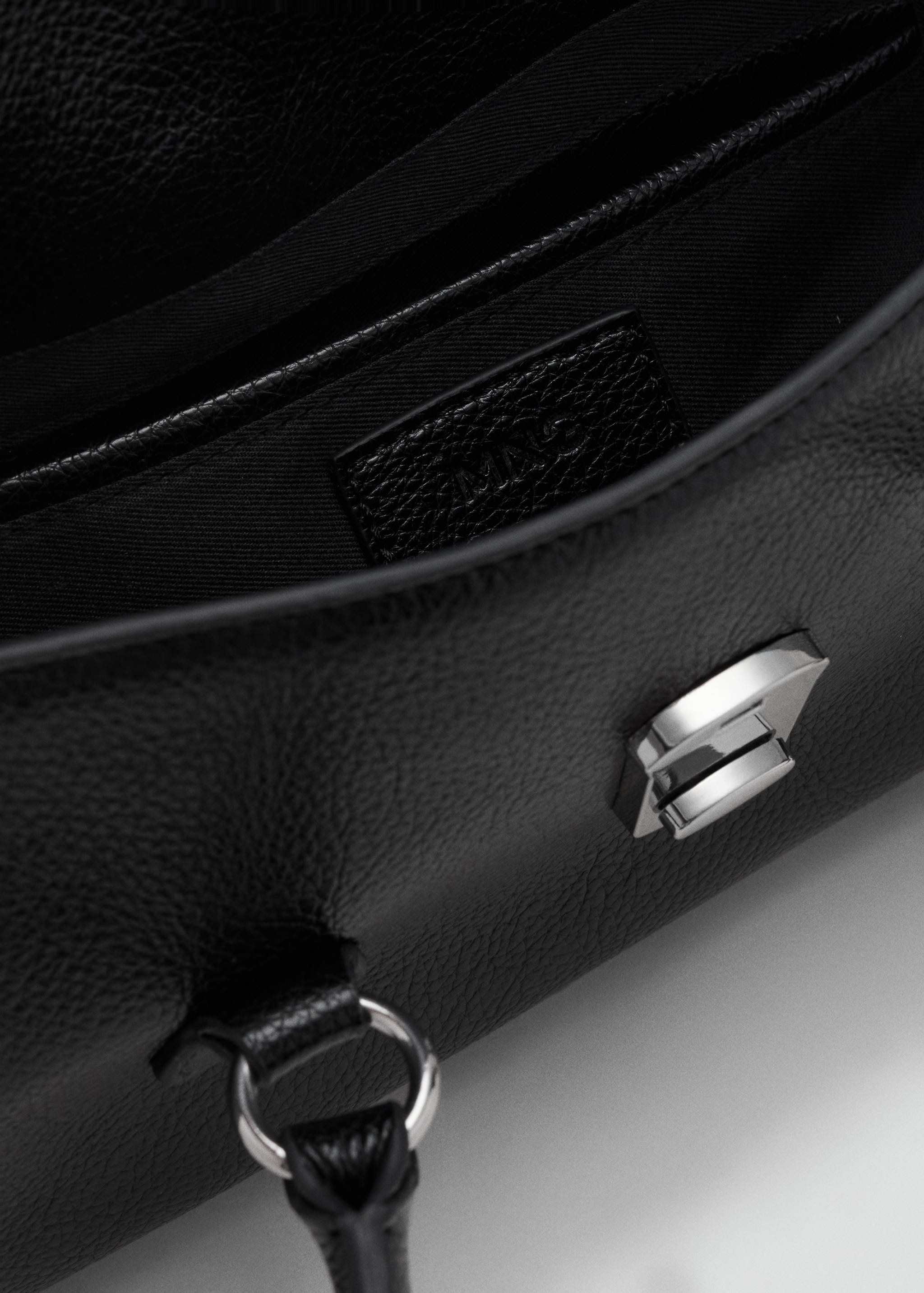 Torebka city na ramię z klapą - Szczegóły artykułu 2