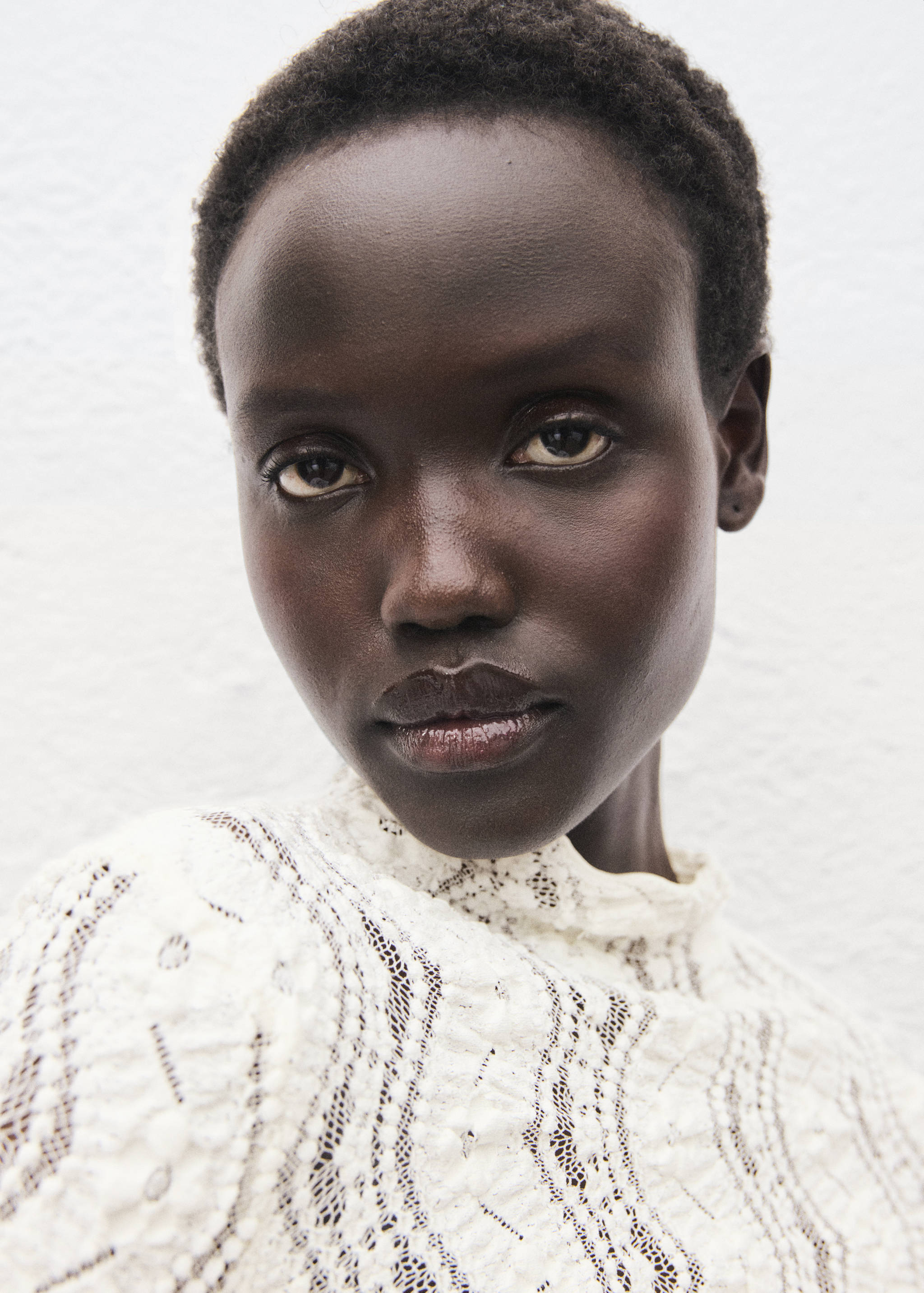 Openwork sweater with perkins collar - Details of the article 1