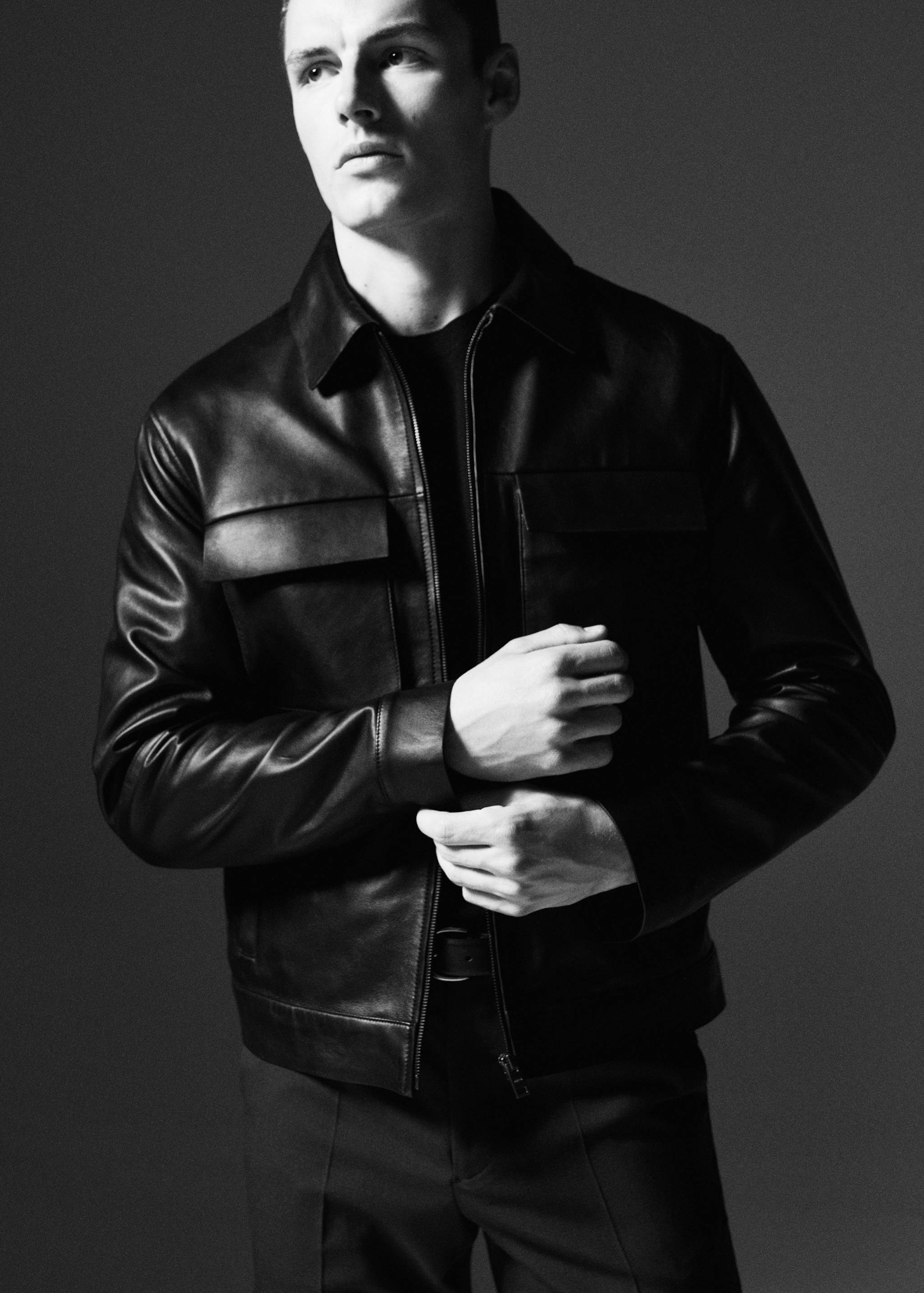 100% leather jacket with pockets - Details of the article 5