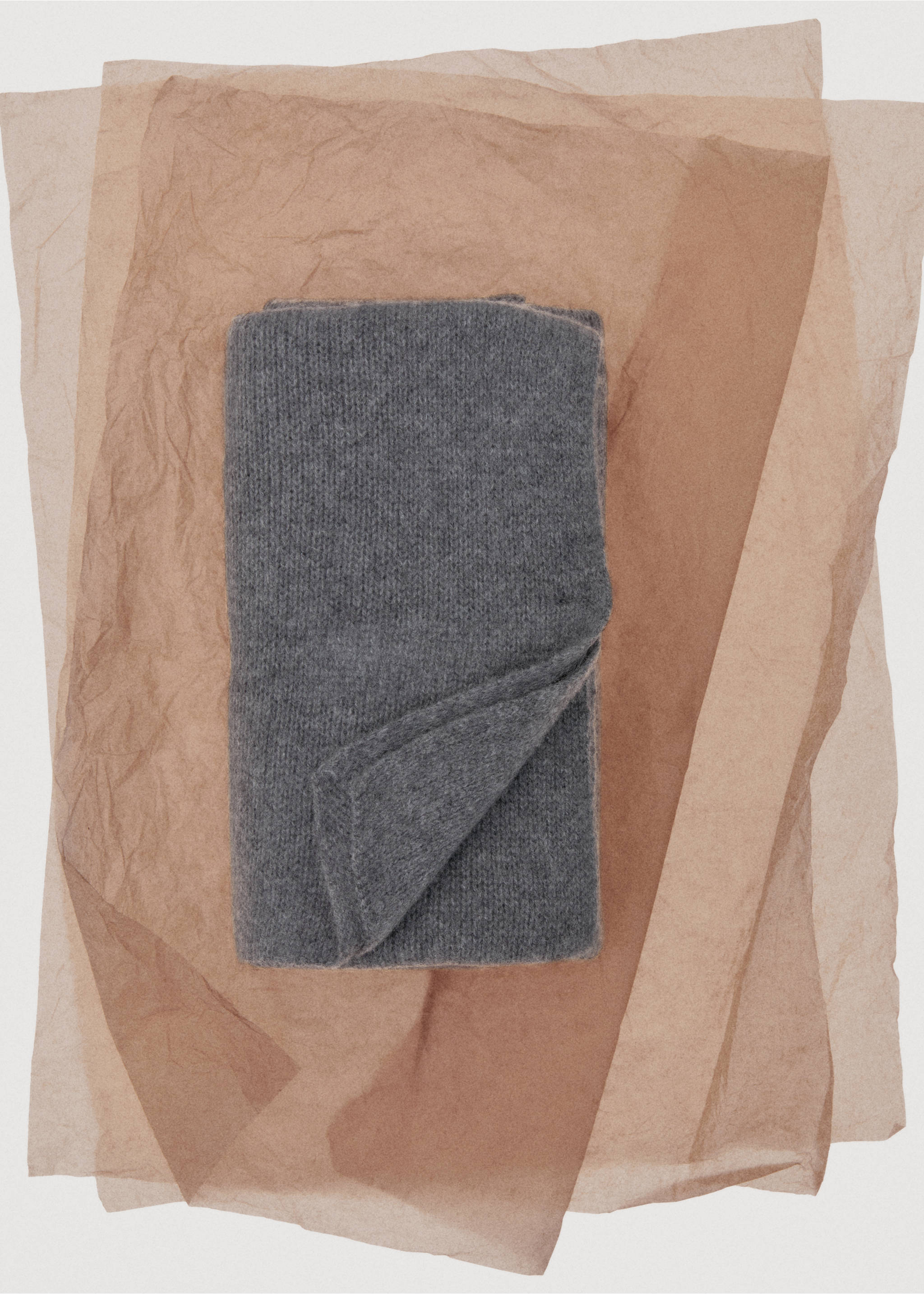 Écharpe 100 % cachemire - Détail de l'article 7, Gris chiné moyen. Ref: 17045976-00.