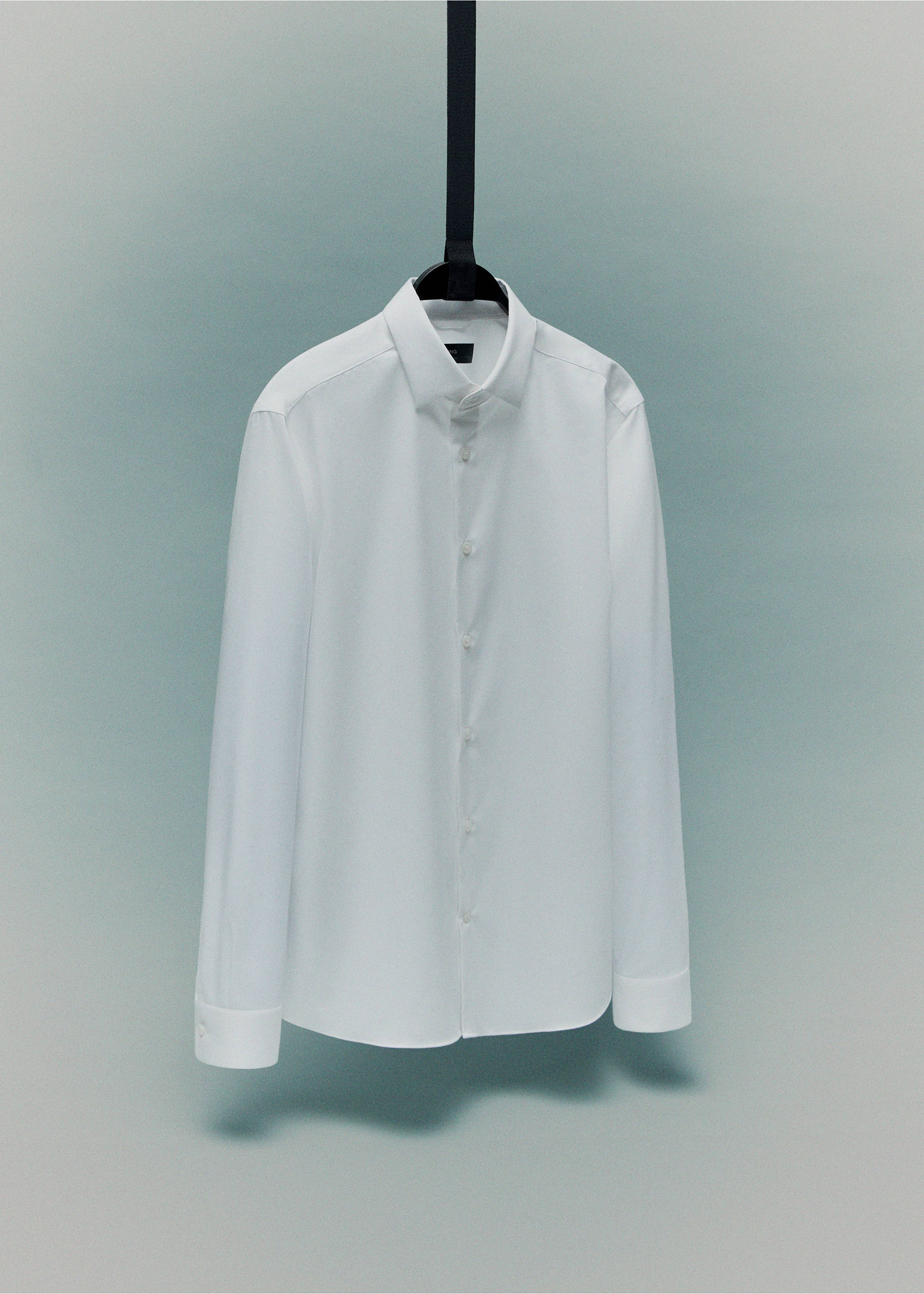 Chemise comfort stretch non-iron - Détail de l'article 9, Blanc. Ref: 17045980-00.
