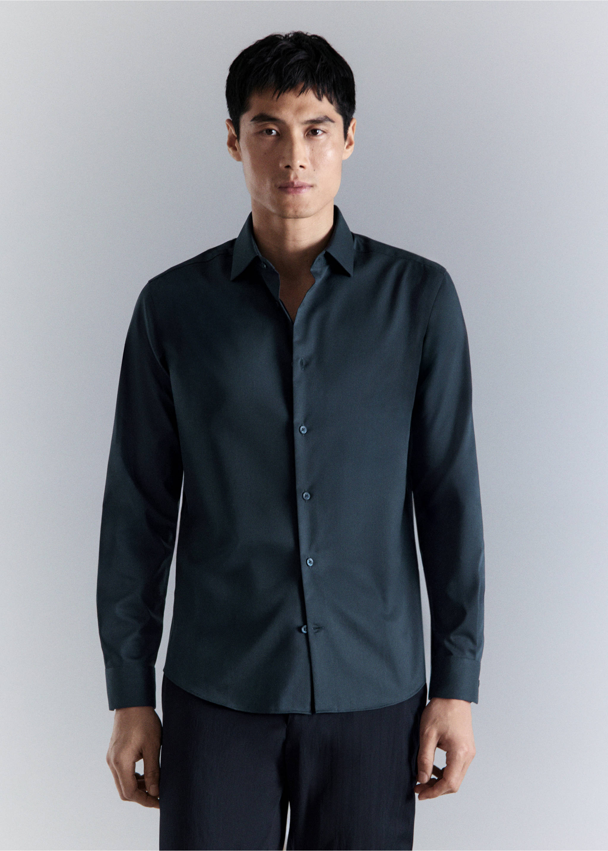 Chemise comfort stretch non-iron - Plan moyen, Bleu marine. Ref: 17045980-00.